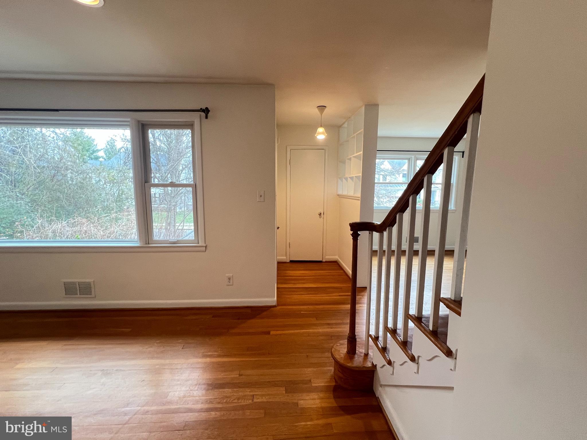 KENT GARDENS - Residential Lease