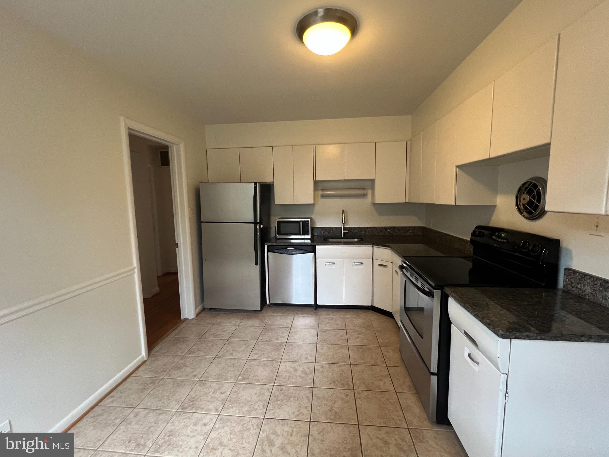 KENT GARDENS - Residential Lease