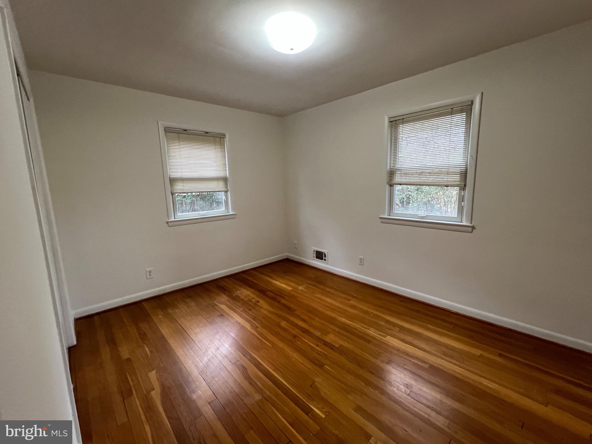 KENT GARDENS - Residential Lease