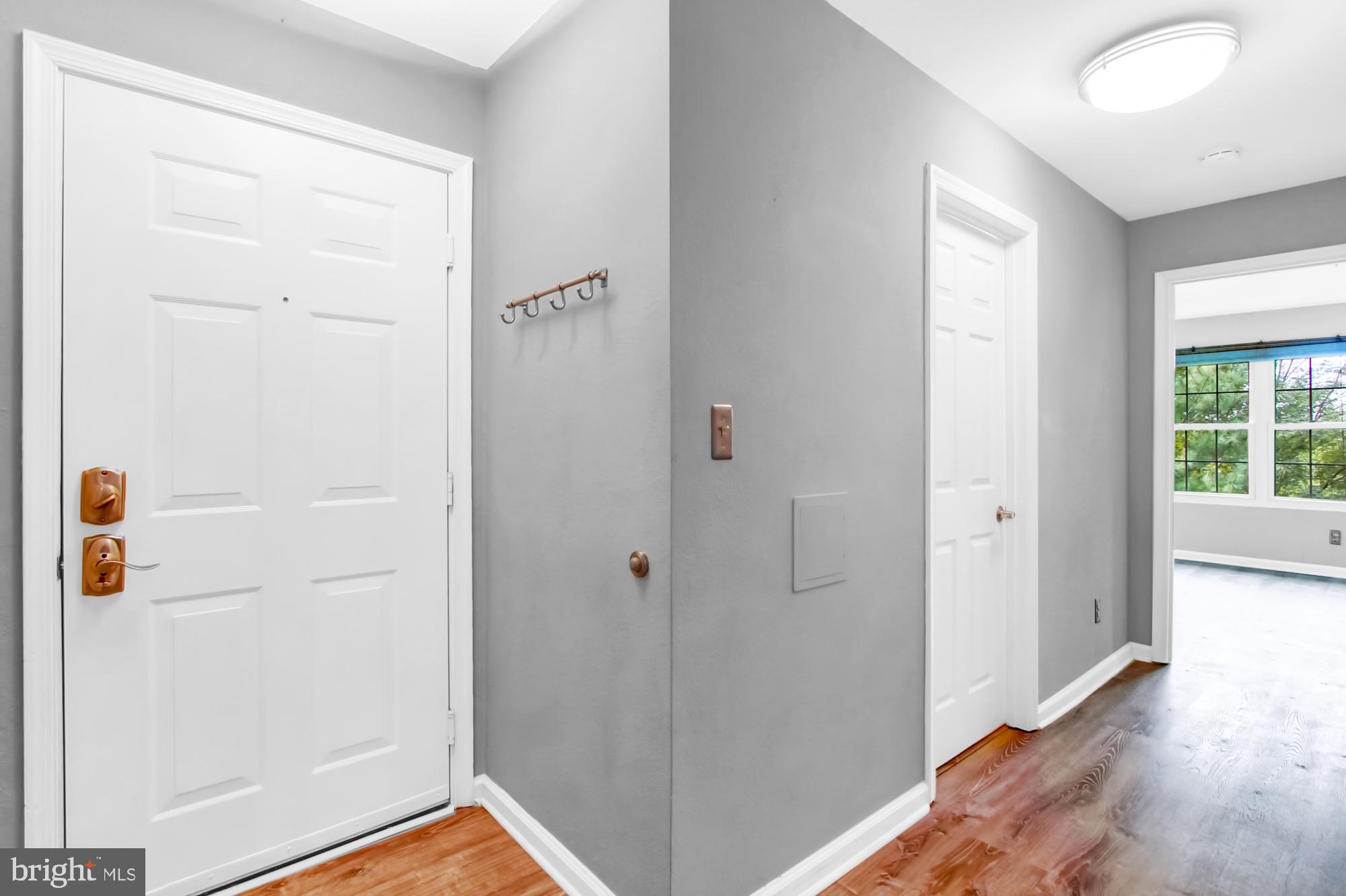 ENGLISH COUNTRY MANOR - Residential