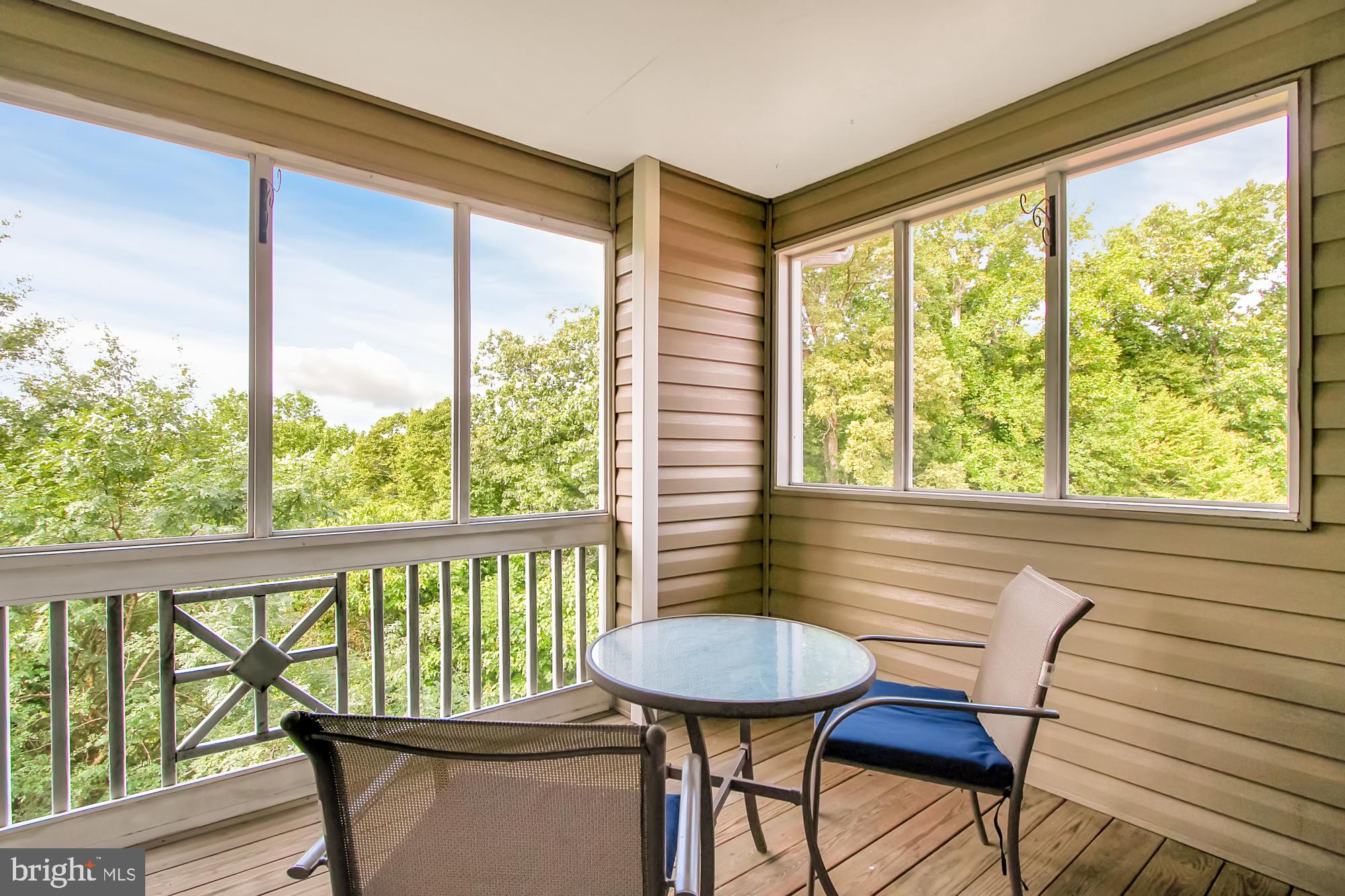 ENGLISH COUNTRY MANOR - Residential