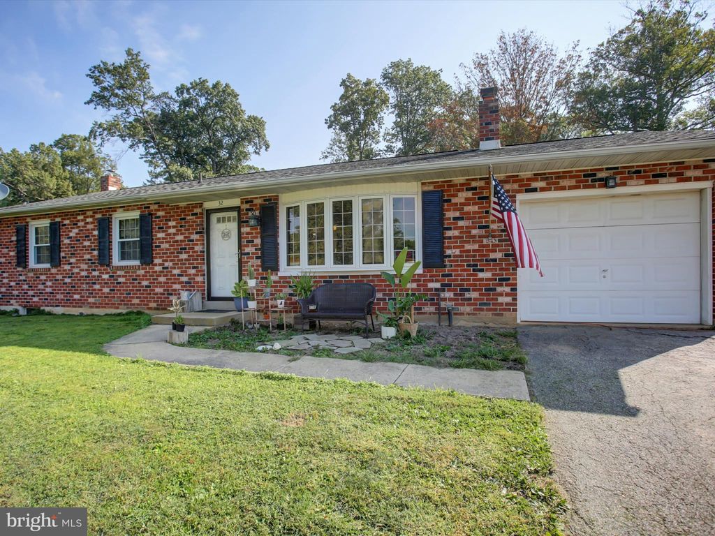 Photo of 32 Washington Road, NEW FREEDOM, PA 17349 (MLS # PAYK2089616)