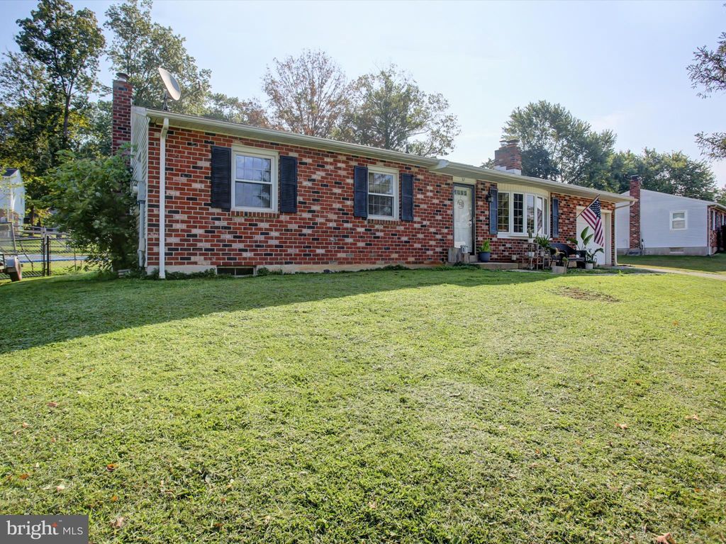 Photo of 32 Washington Road, NEW FREEDOM, PA 17349 (MLS # PAYK2089616)