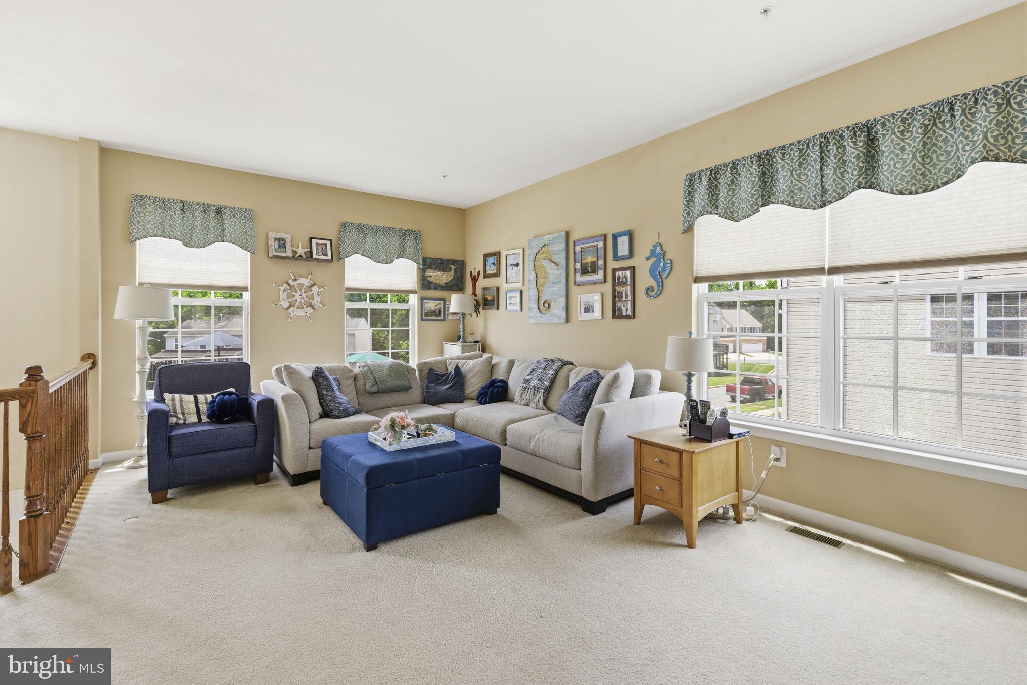 624 SNOWBERRY WAY