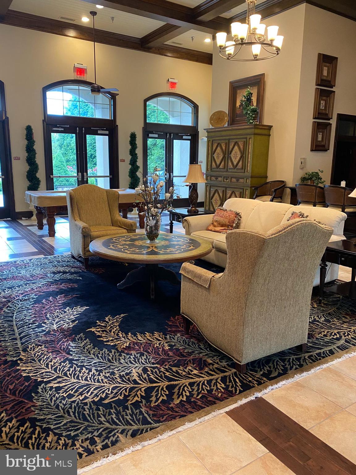 TERRAZZA NEWTOWN SQR - Residential