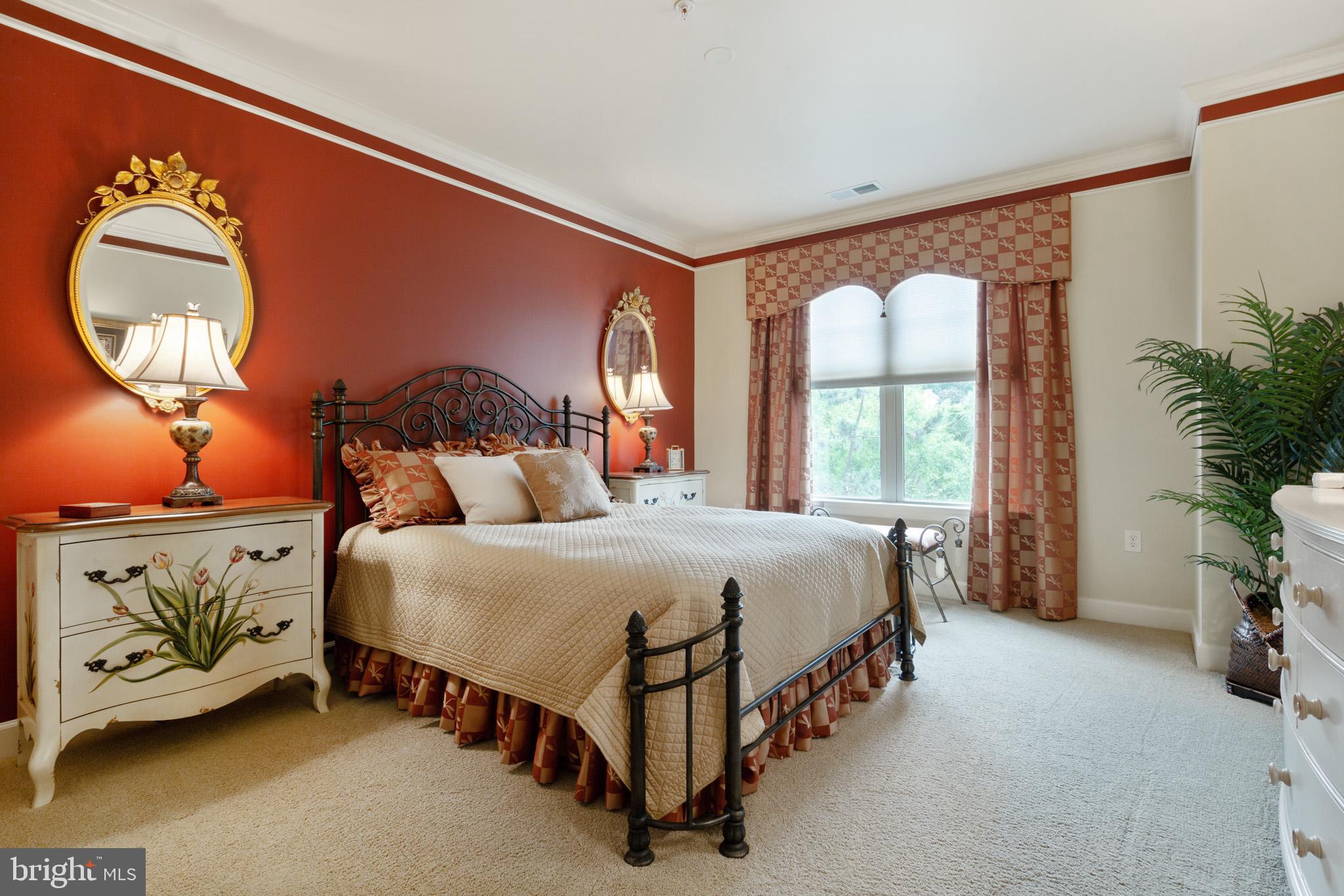 TERRAZZA NEWTOWN SQR - Residential