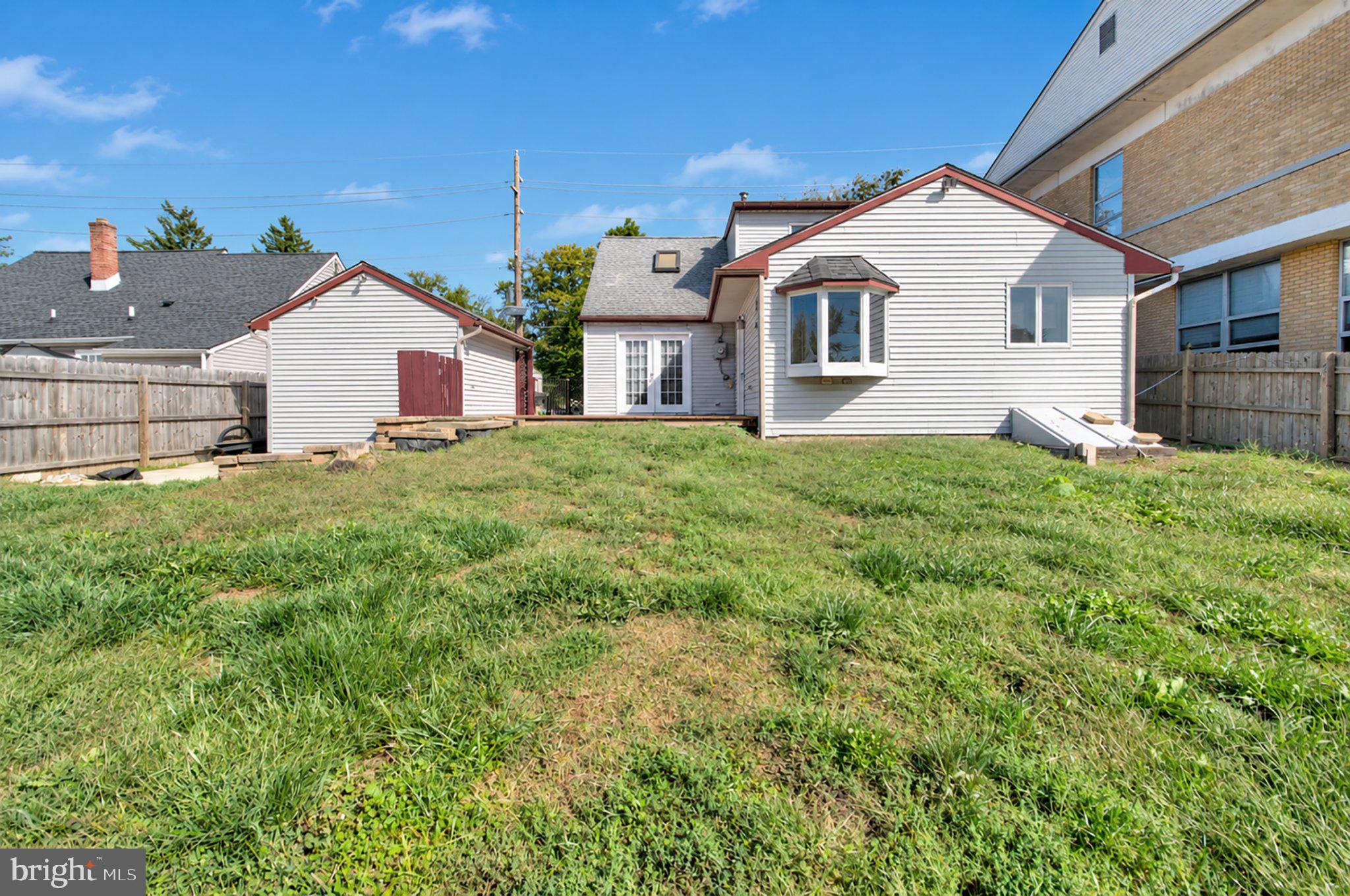 134 W GLOUCESTER PIKE