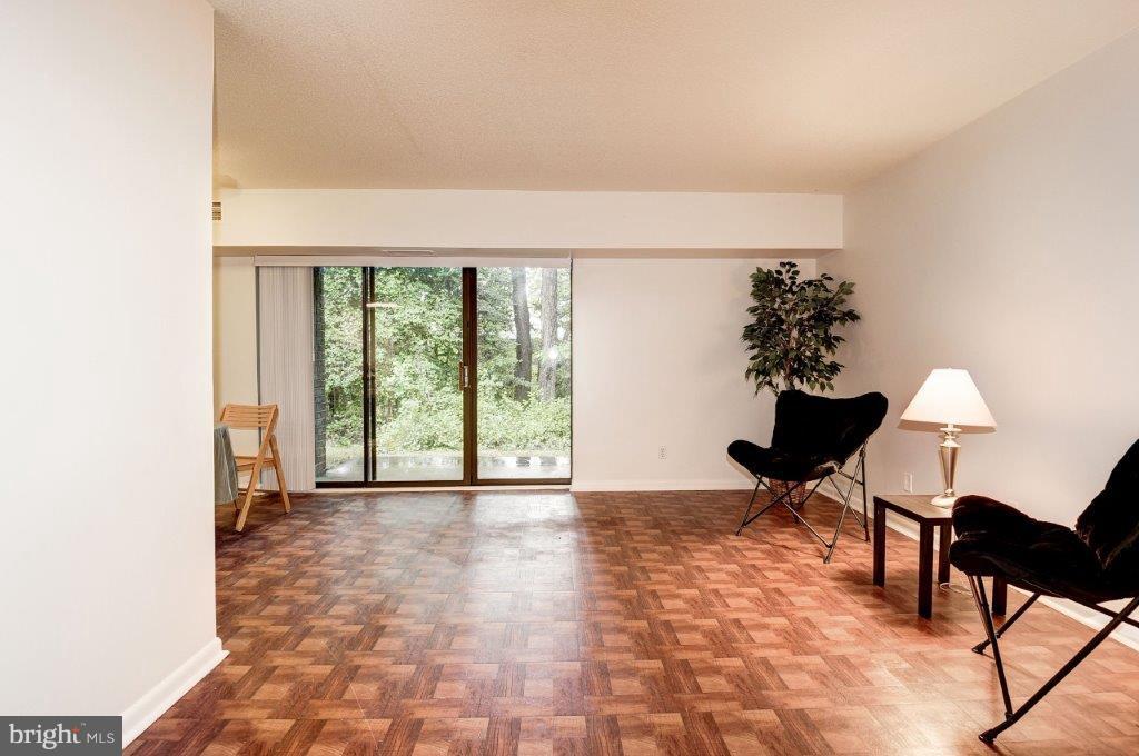 SHADOWOOD - Residential