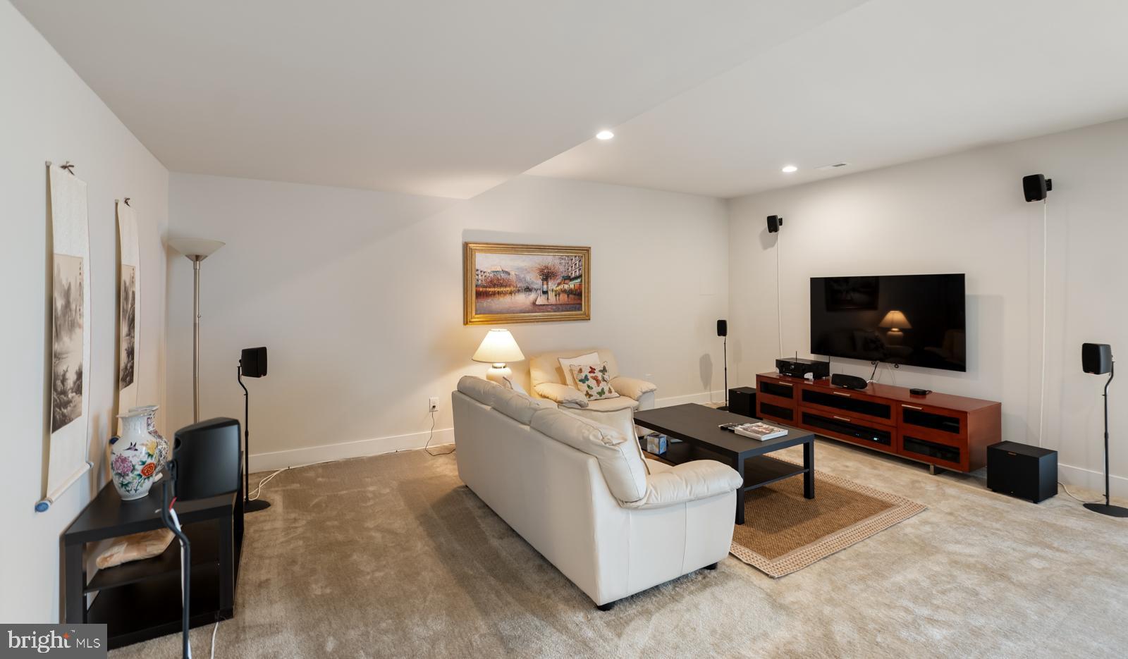 KIMBERTON GLEN - Residential