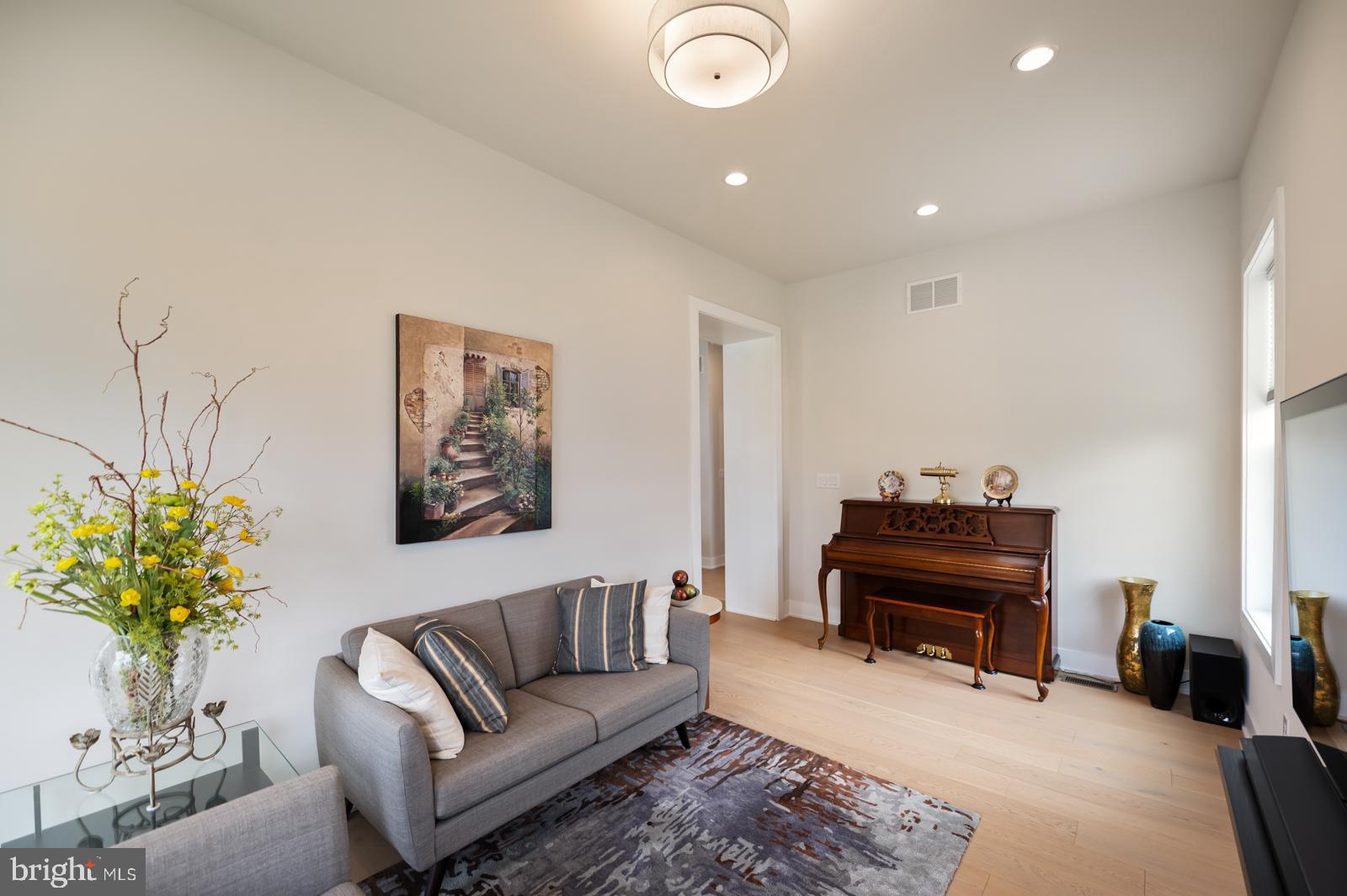 KIMBERTON GLEN - Residential