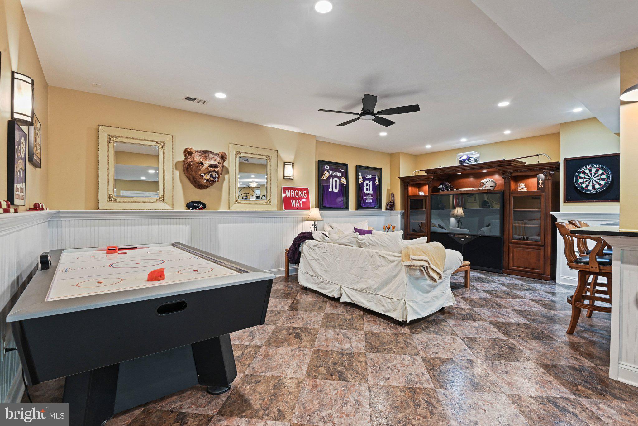 OAK HILL ESTATES - Residential