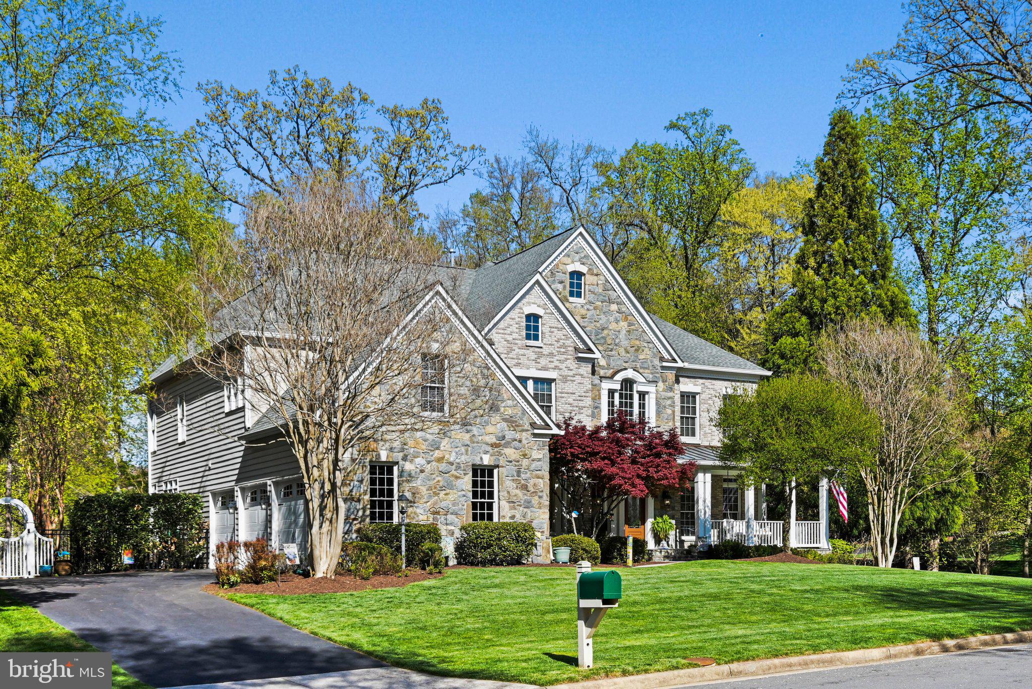 OAK HILL ESTATES - Residential