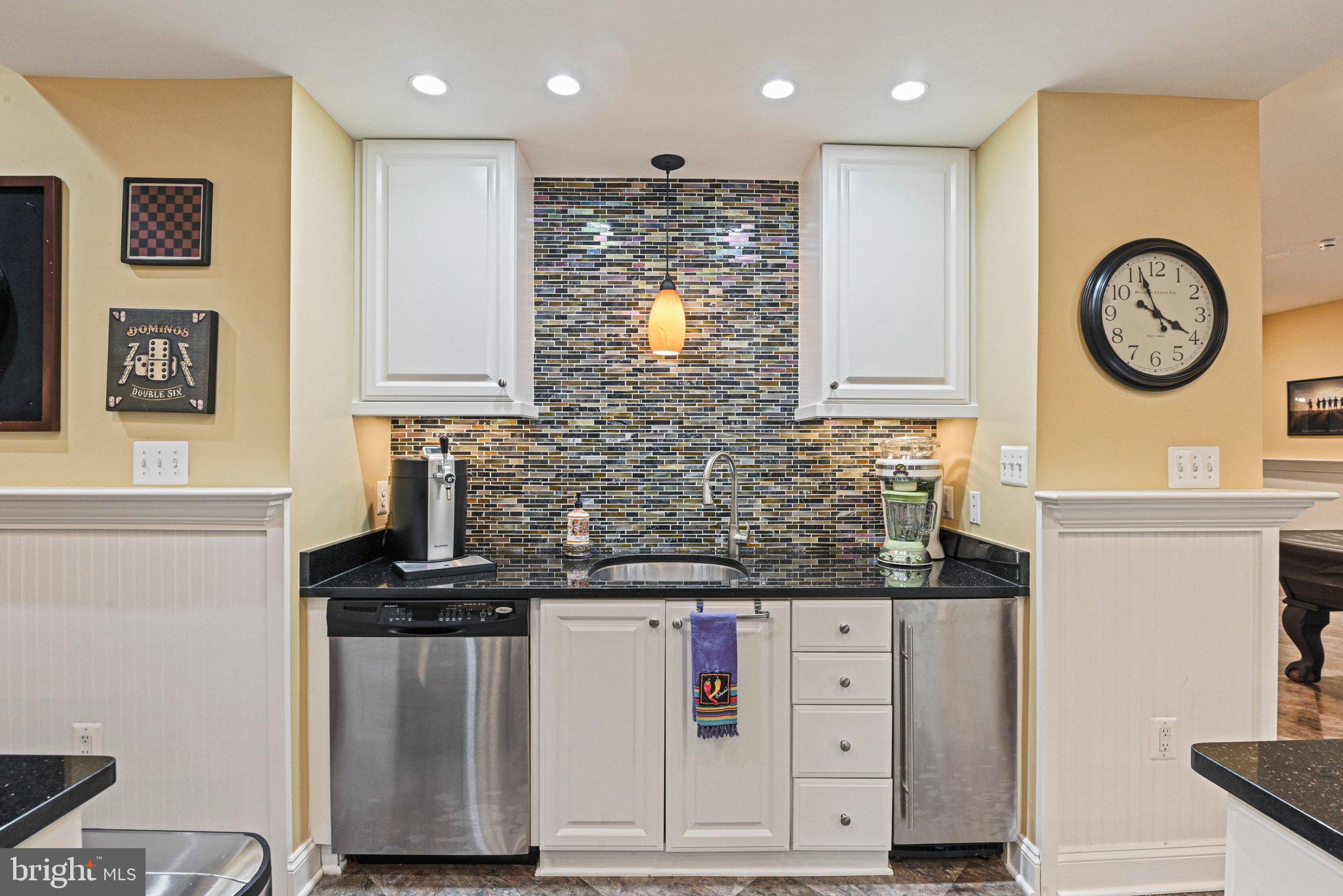 OAK HILL ESTATES - Residential