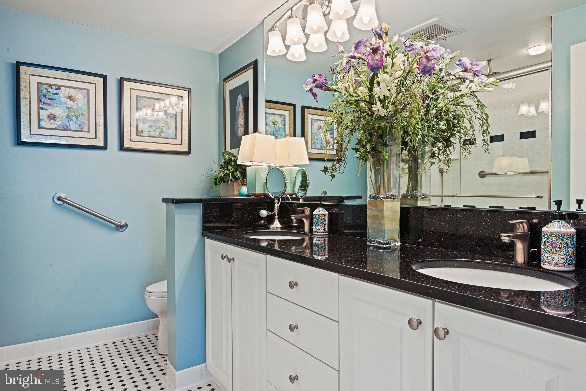 OAK HILL ESTATES - Residential