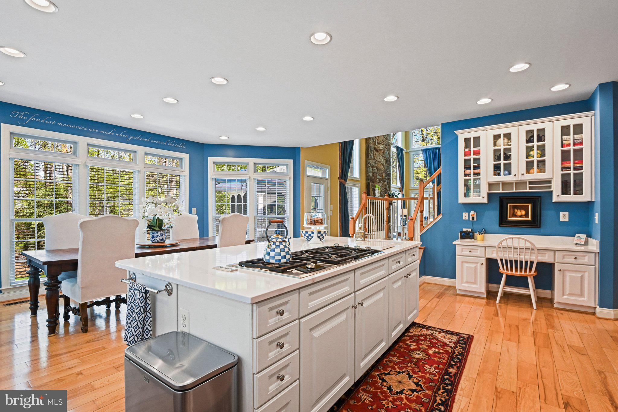 OAK HILL ESTATES - Residential