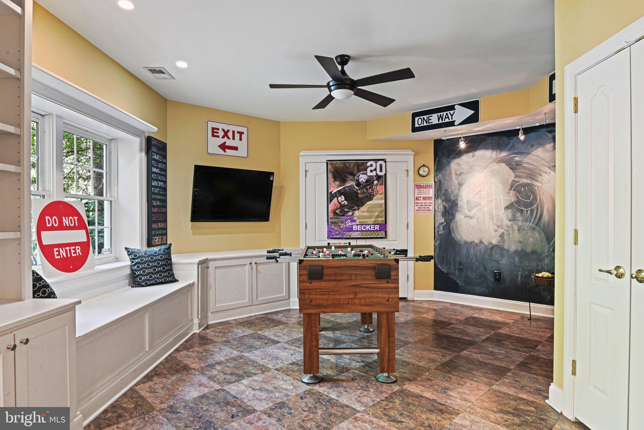 OAK HILL ESTATES - Residential