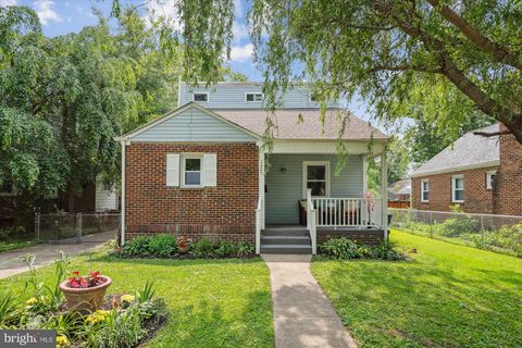 5609 35TH AVENUE HYATTSVILLE MD 20782