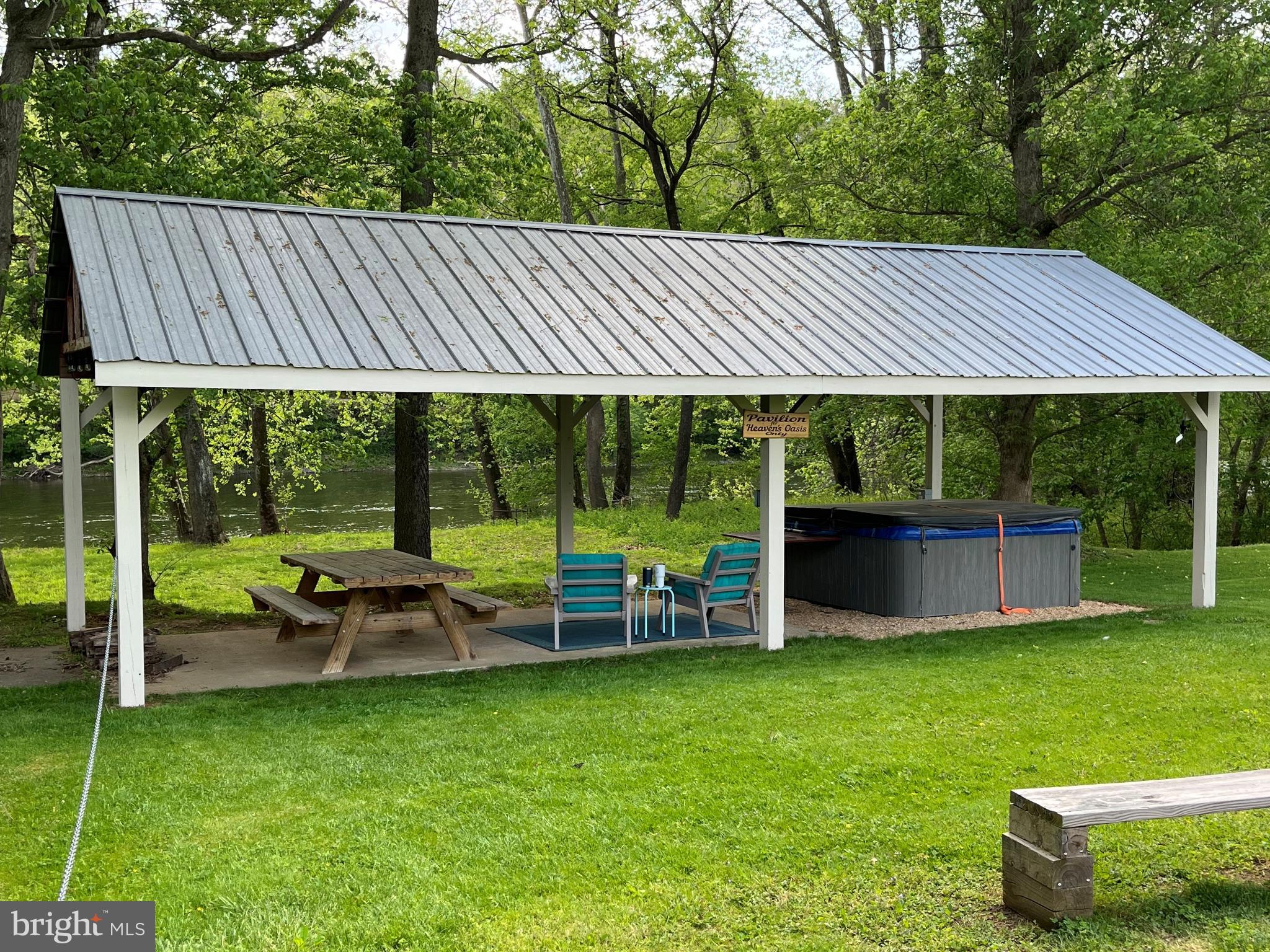 PAGE VALLEY RD - Residential