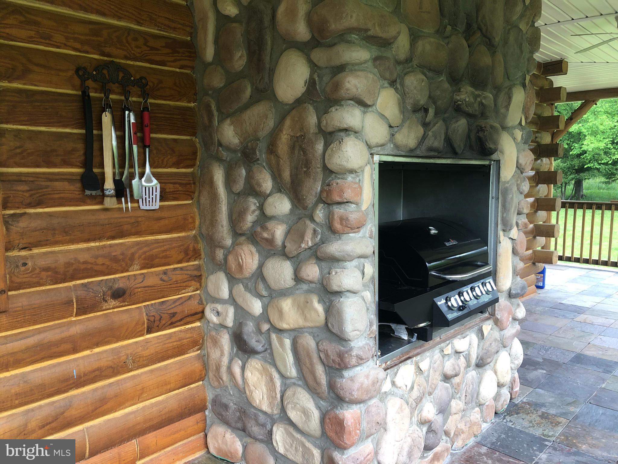 PAGE VALLEY RD - Residential