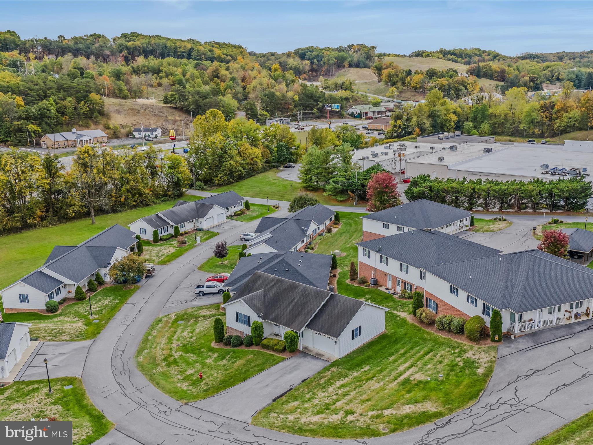 BERKELEY GARDENS - Residential Lease