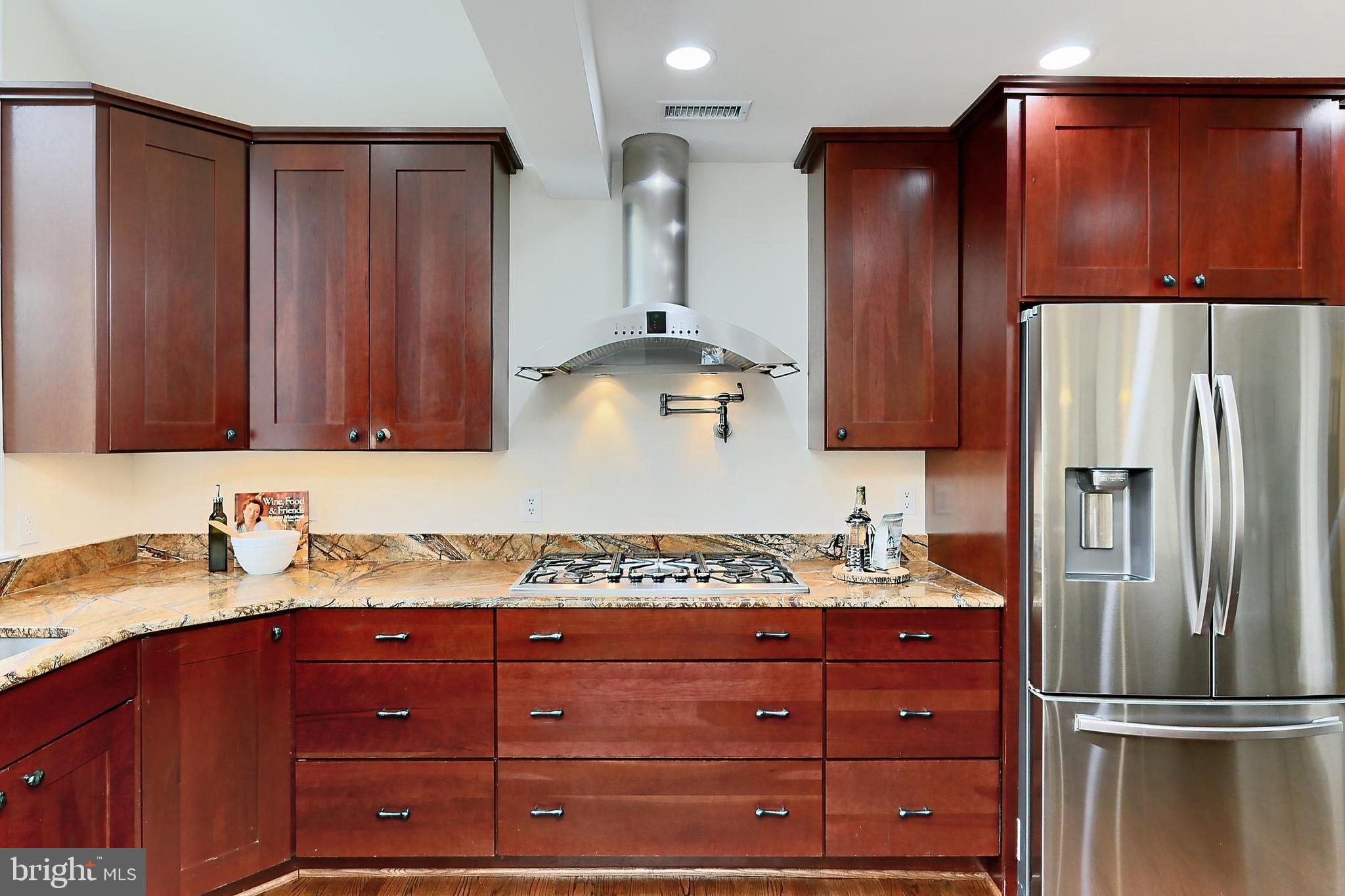 ASHTON HEIGHTS - Residential