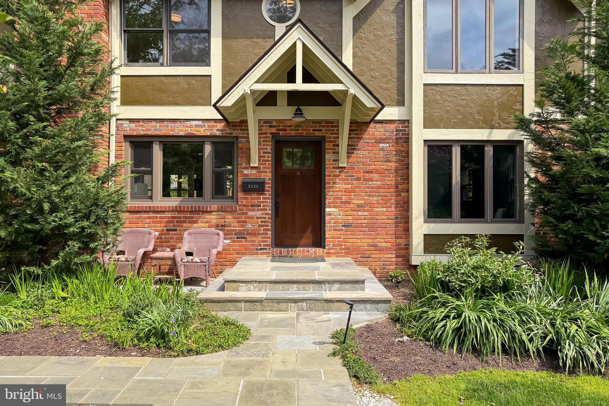 ASHTON HEIGHTS - Residential