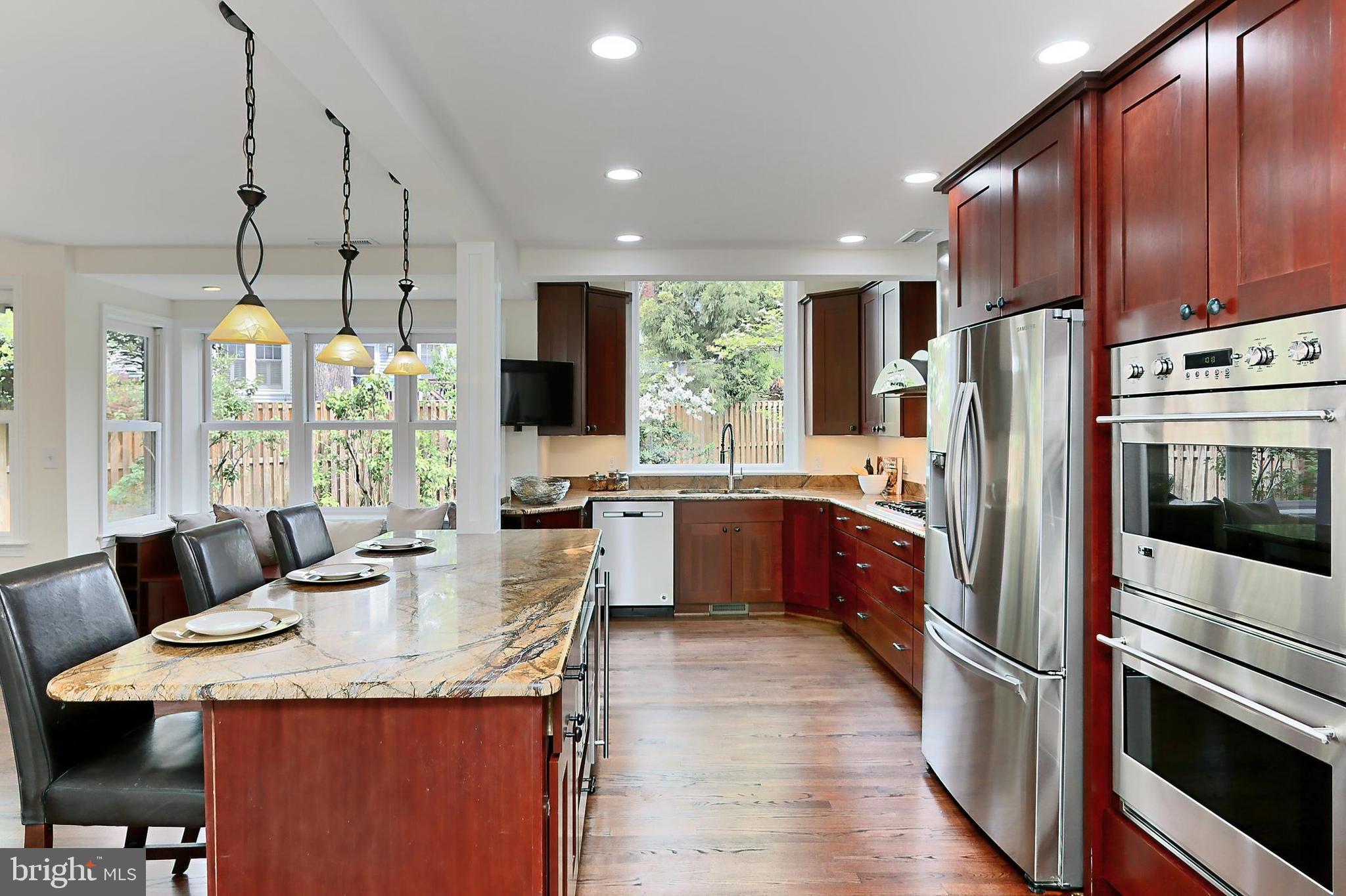 ASHTON HEIGHTS - Residential