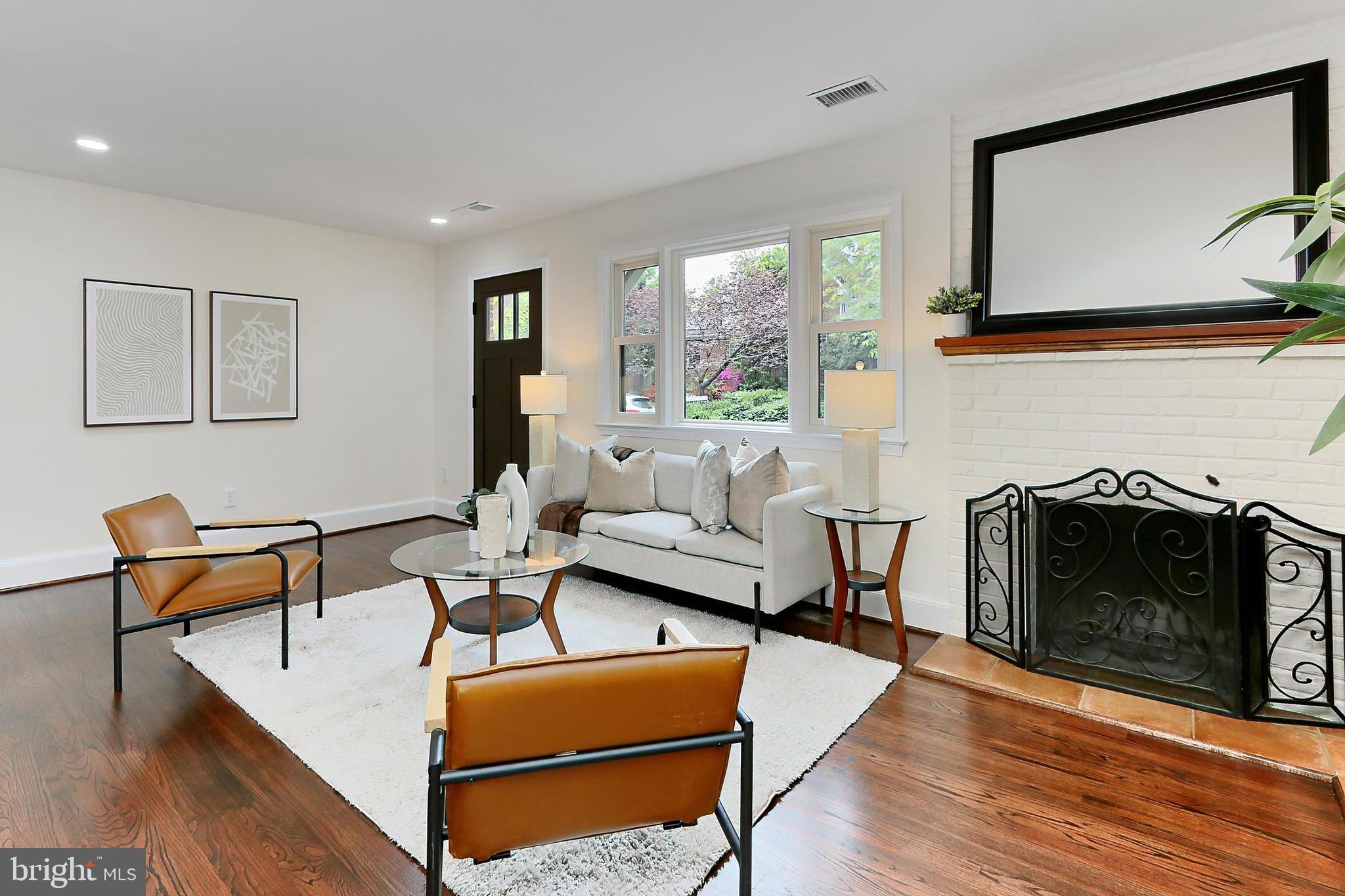 ASHTON HEIGHTS - Residential