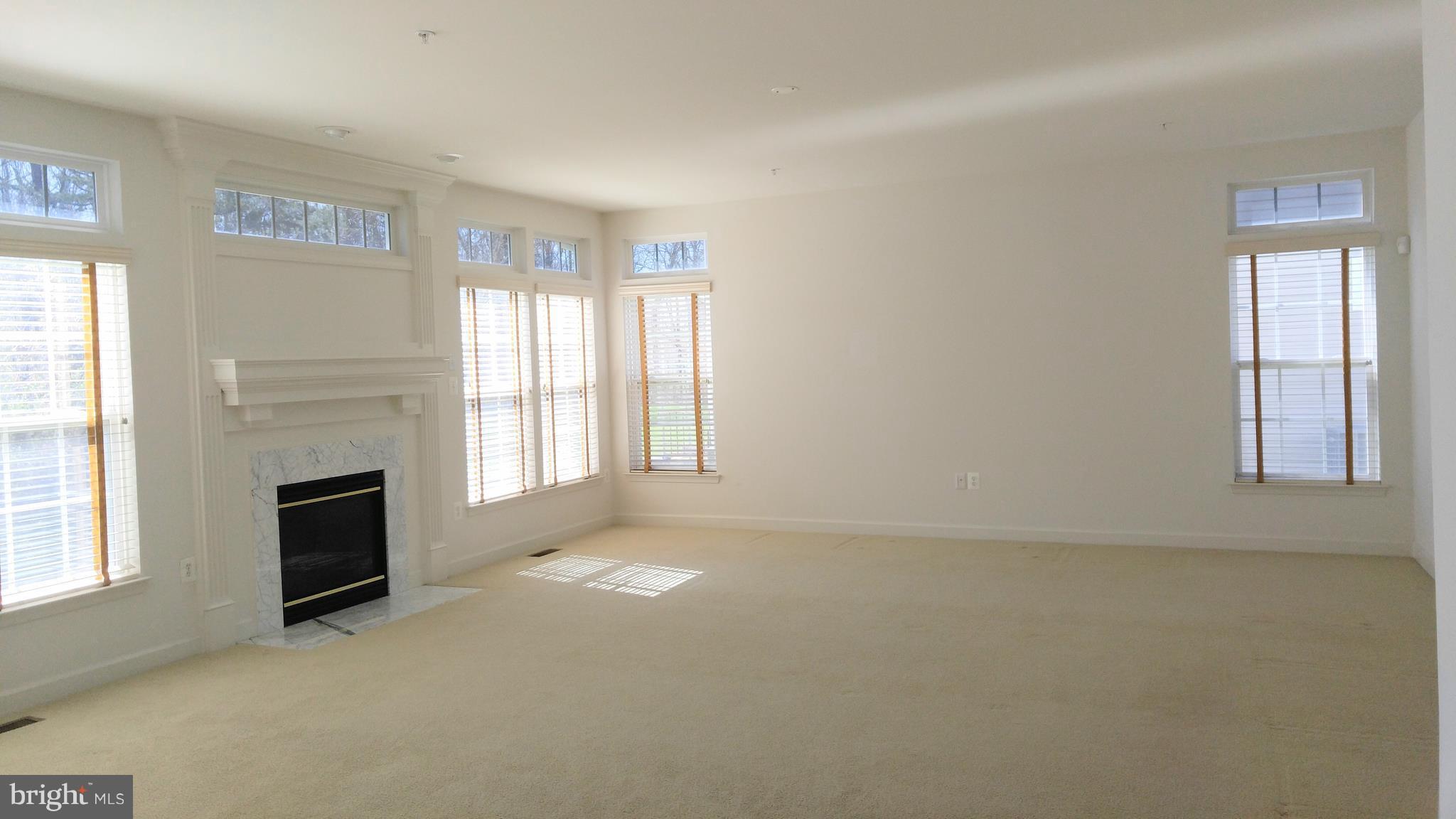 CROSS CREEK CLUB - Residential Lease