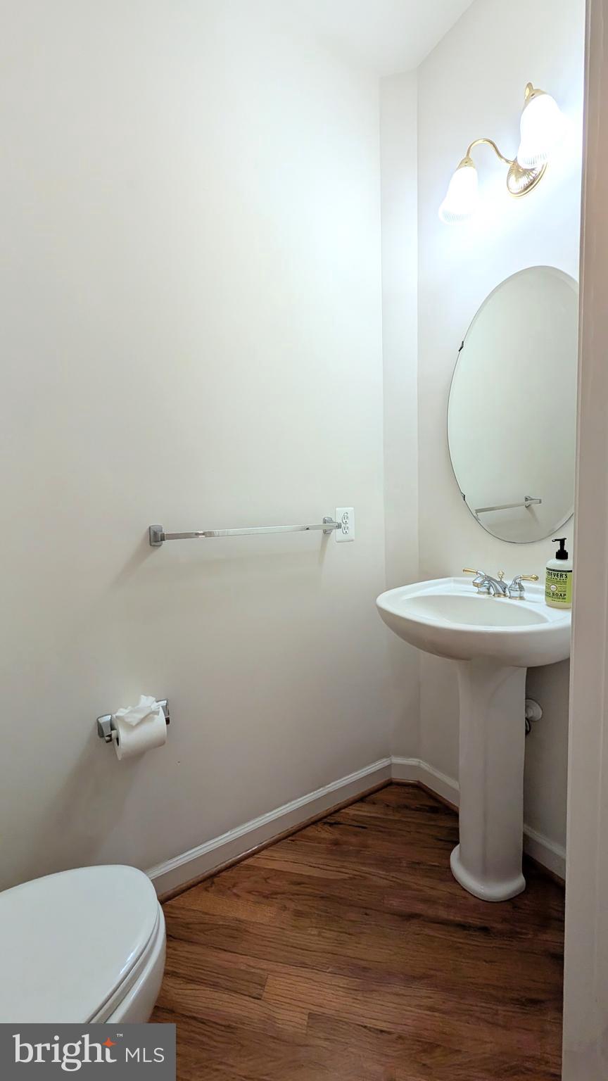 CROSS CREEK CLUB - Residential Lease