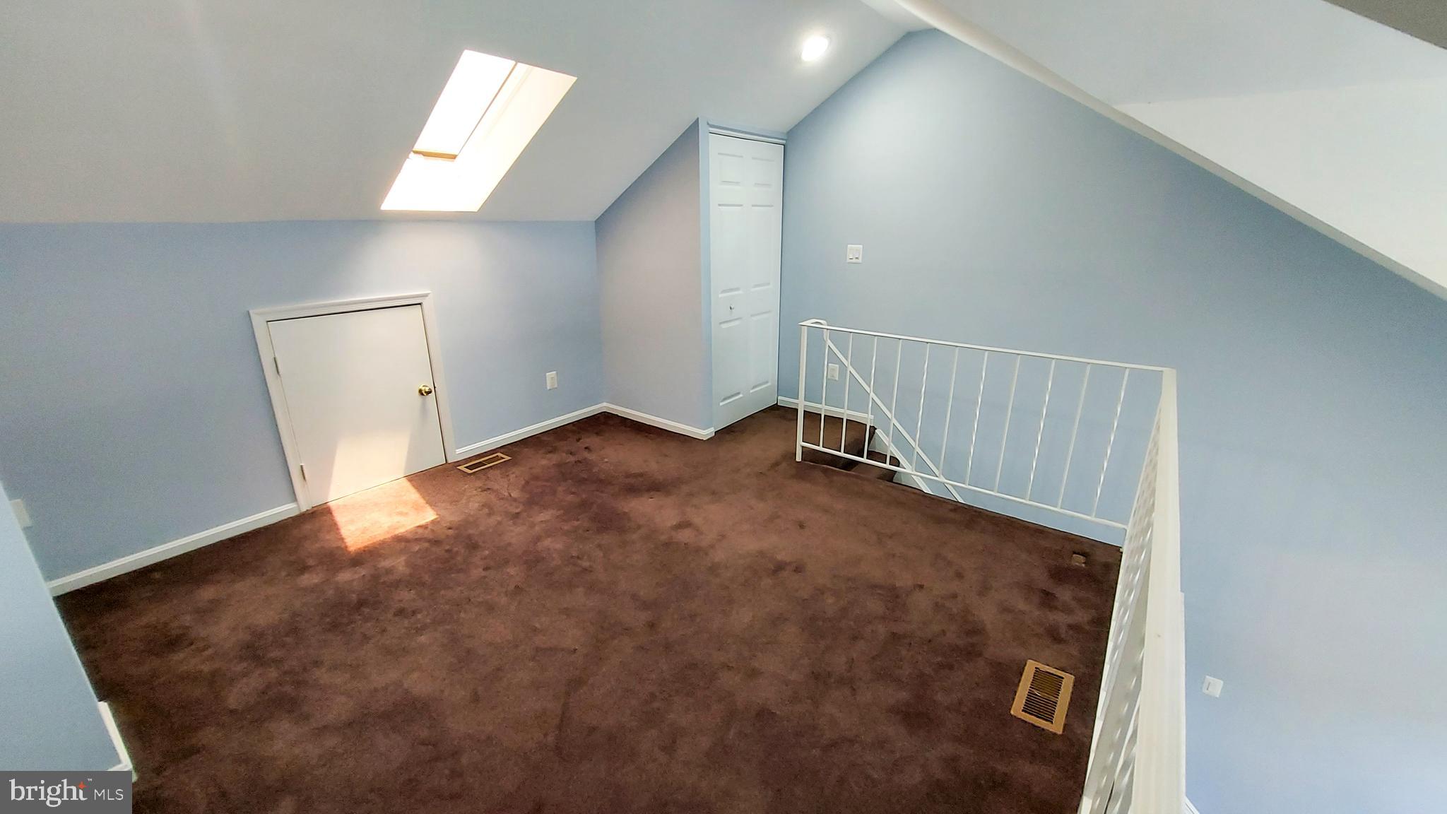 SUFFOLK PLACE - Residential Lease