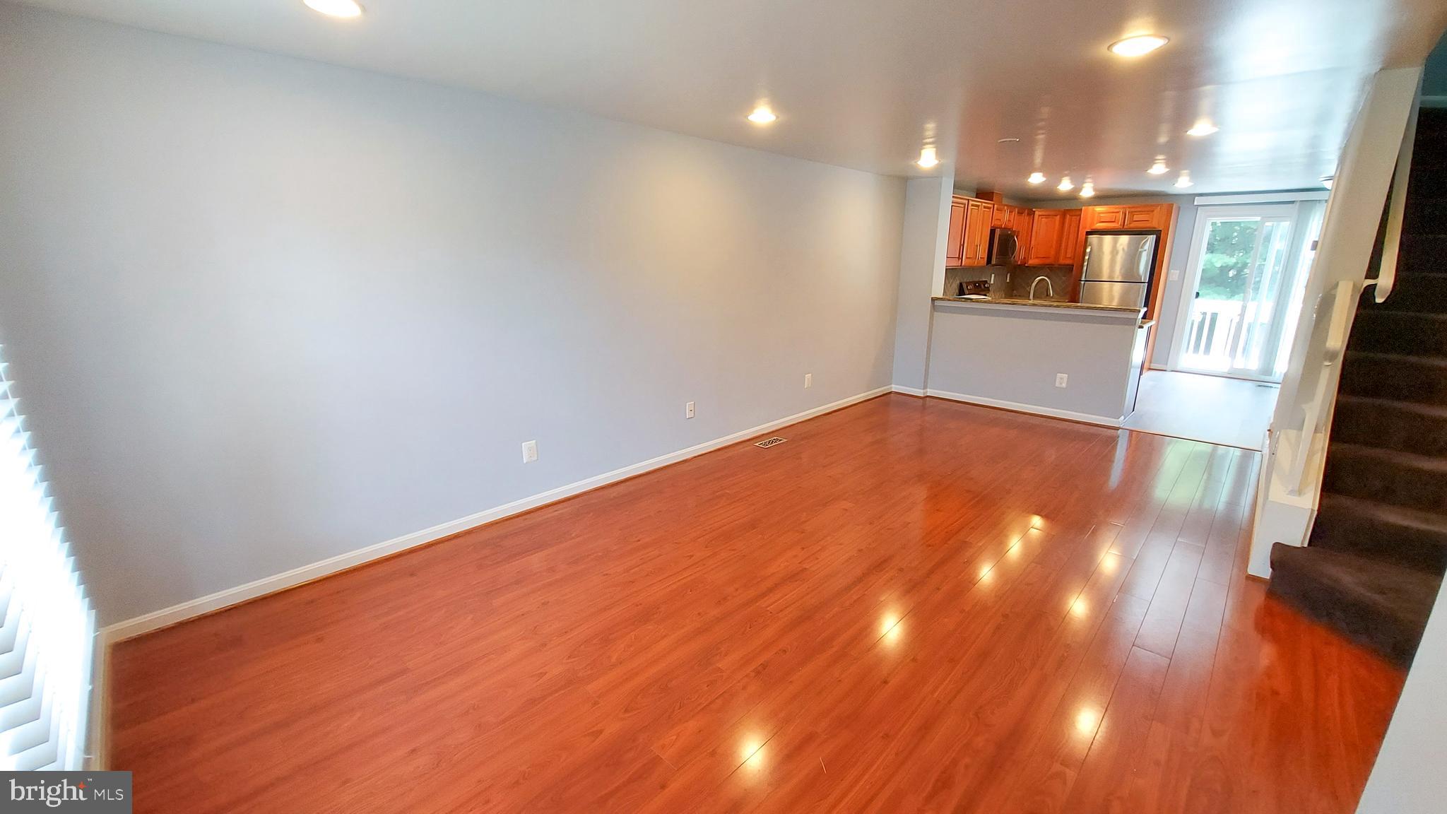 SUFFOLK PLACE - Residential Lease