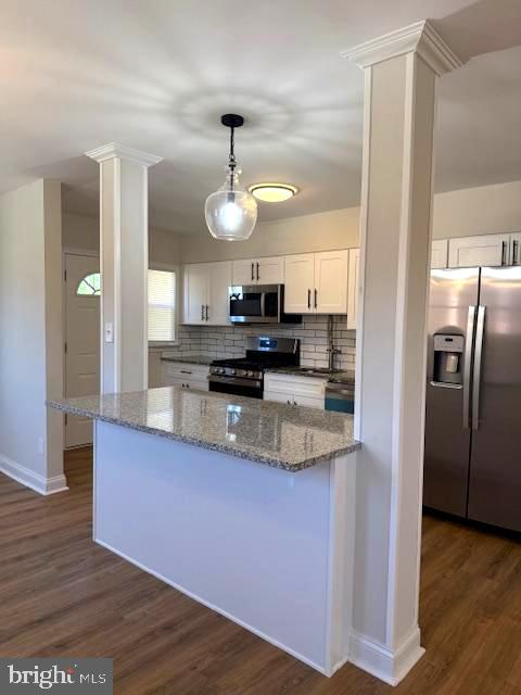 DOLFIELD - Residential Lease