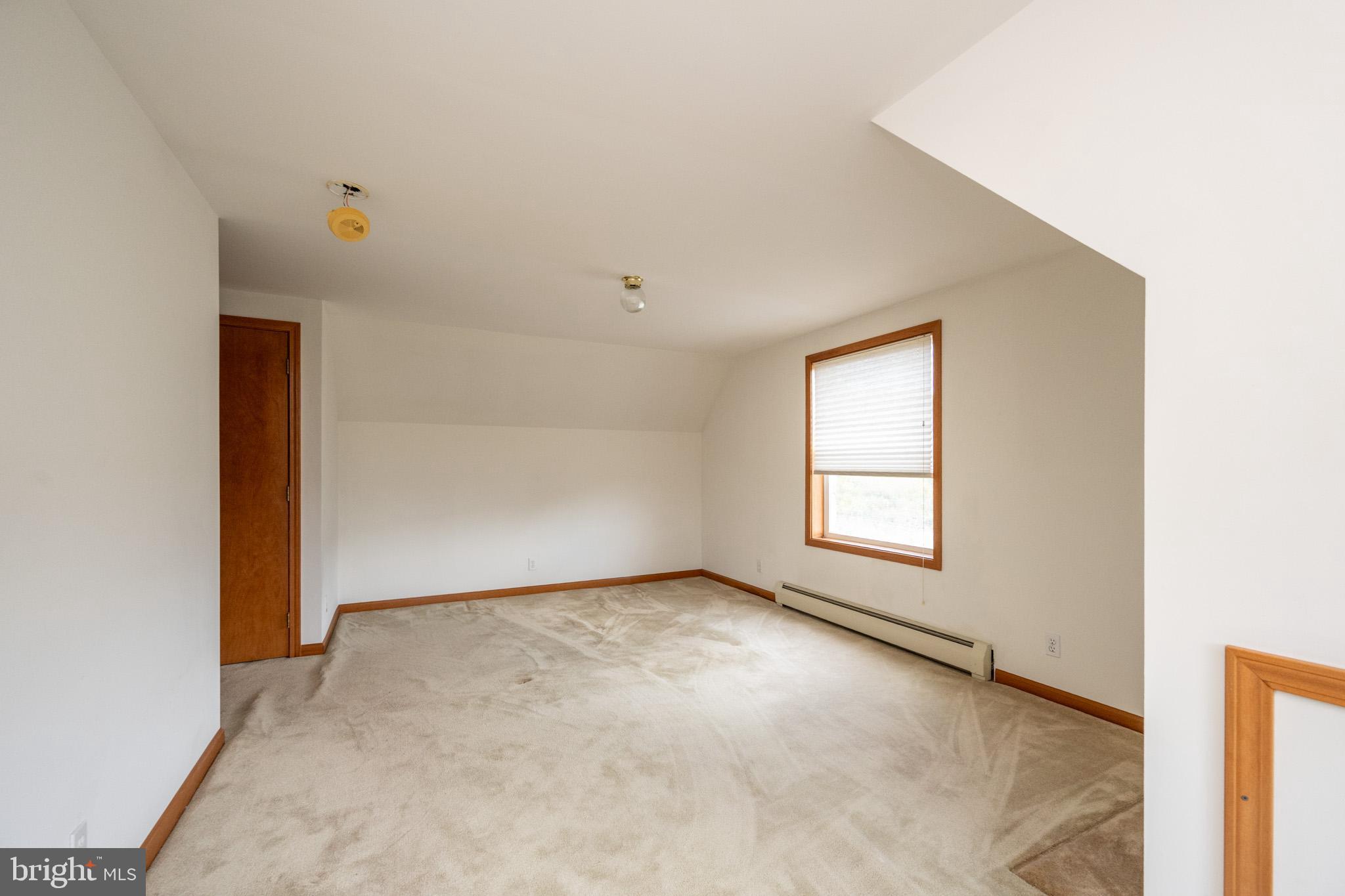 CRANESVILLE - Residential