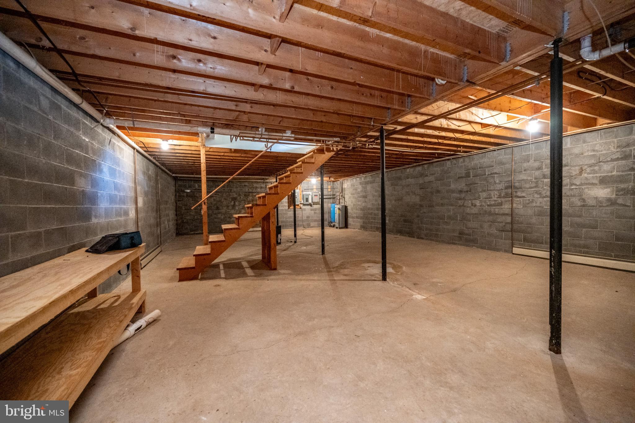 CRANESVILLE - Residential