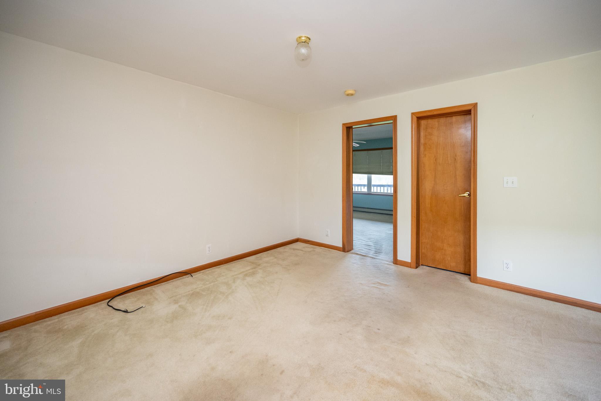 CRANESVILLE - Residential