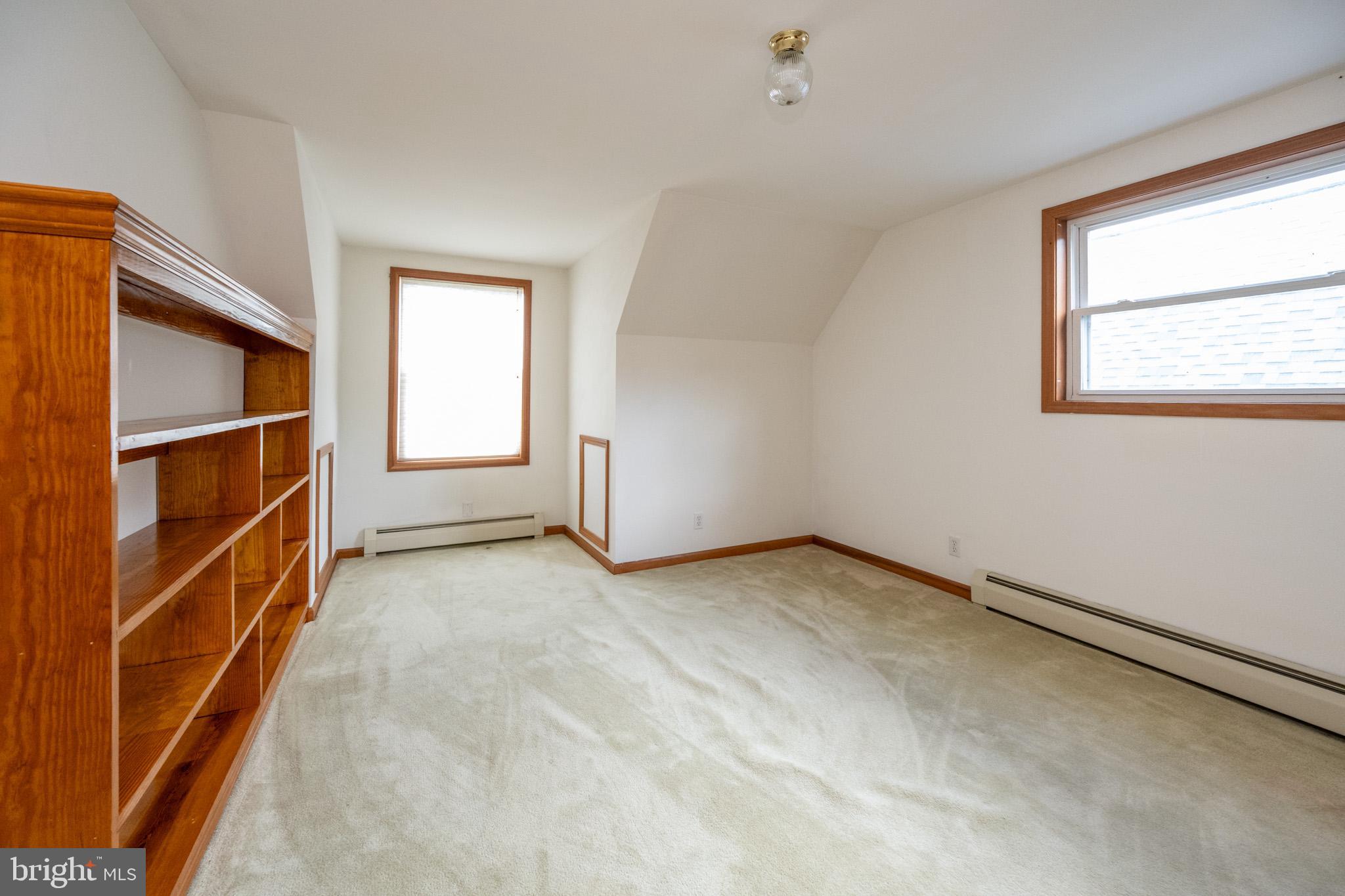 CRANESVILLE - Residential