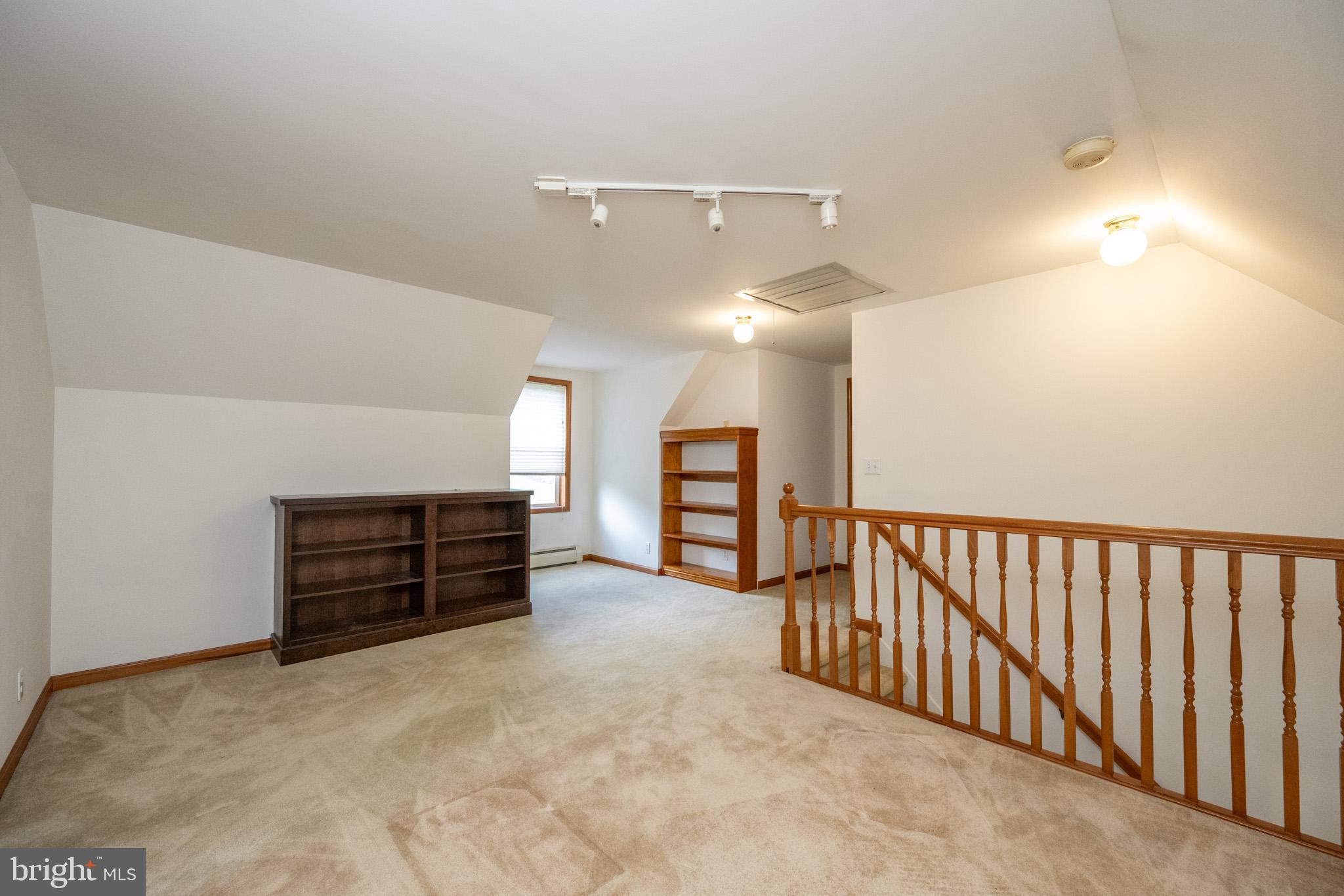 CRANESVILLE - Residential