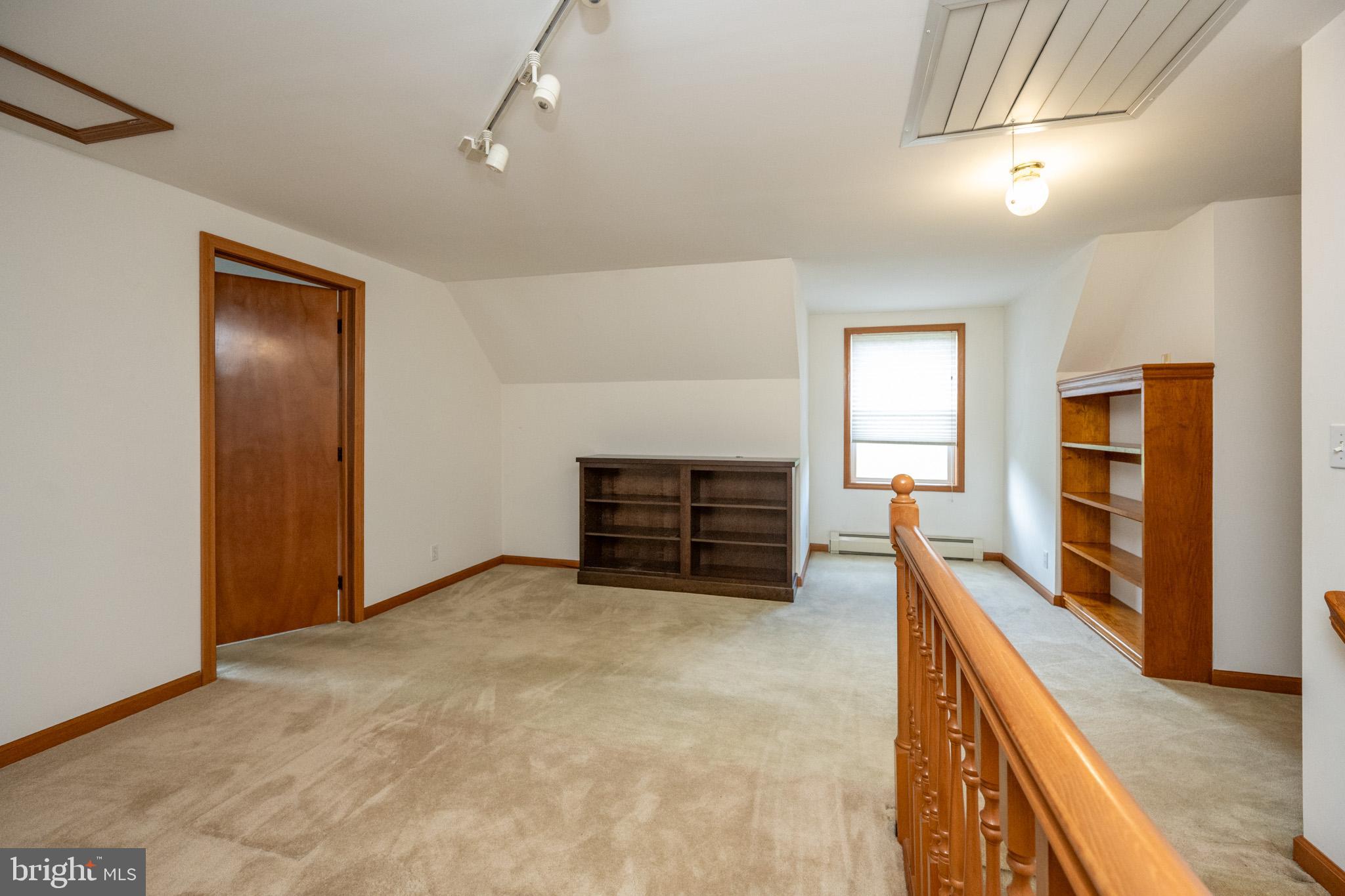 CRANESVILLE - Residential