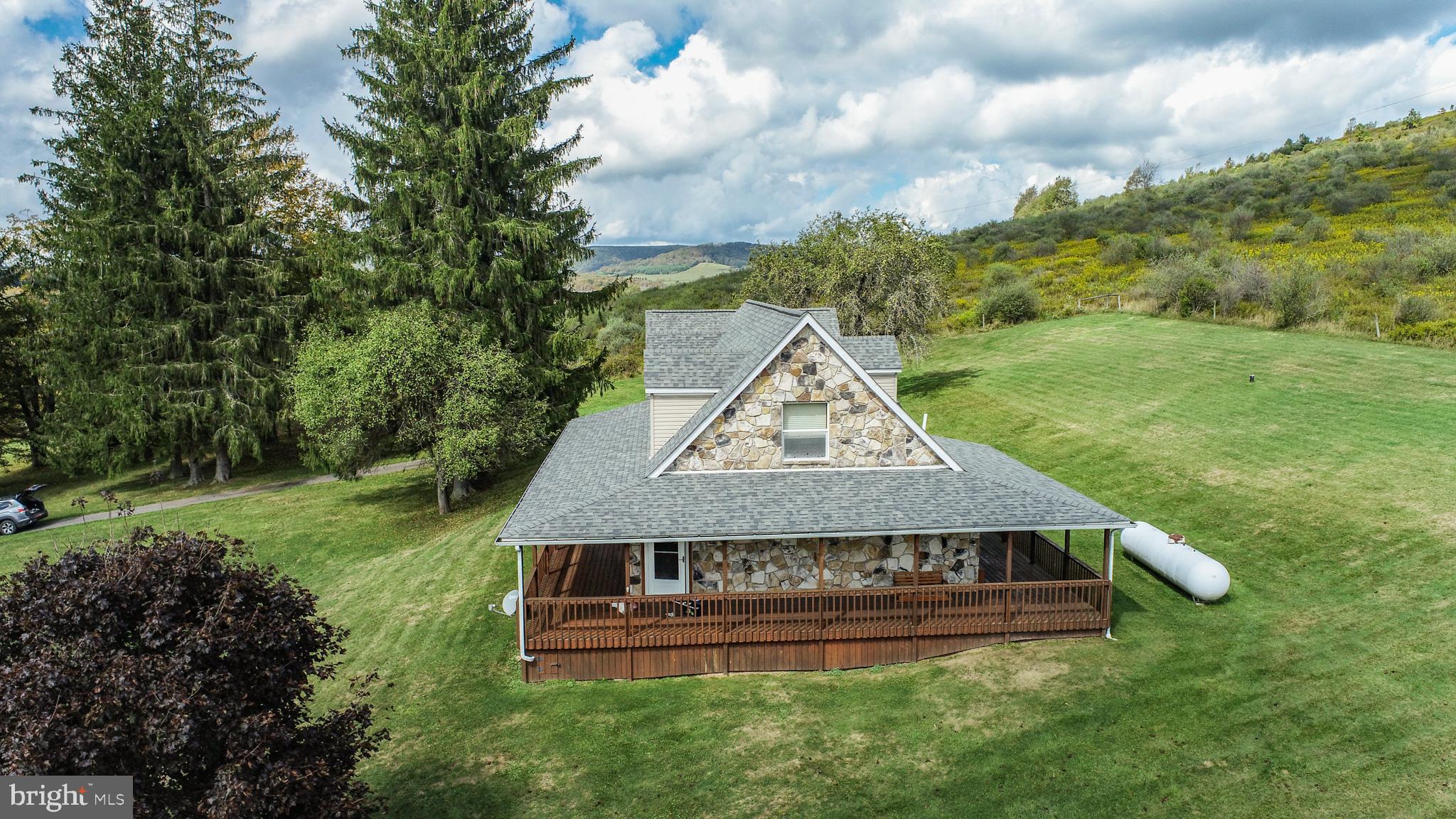 CRANESVILLE - Residential