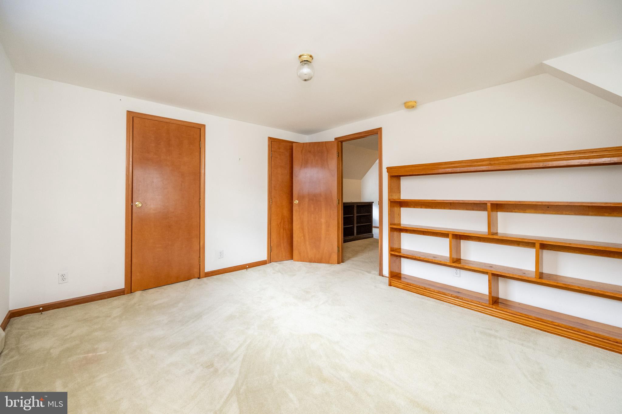 CRANESVILLE - Residential