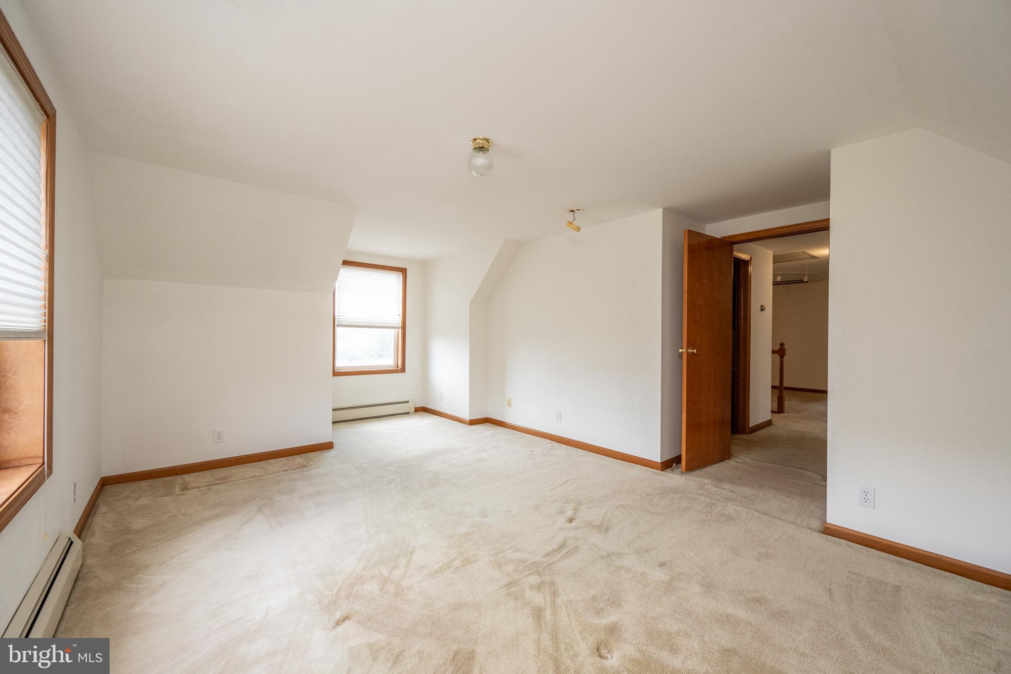 CRANESVILLE - Residential