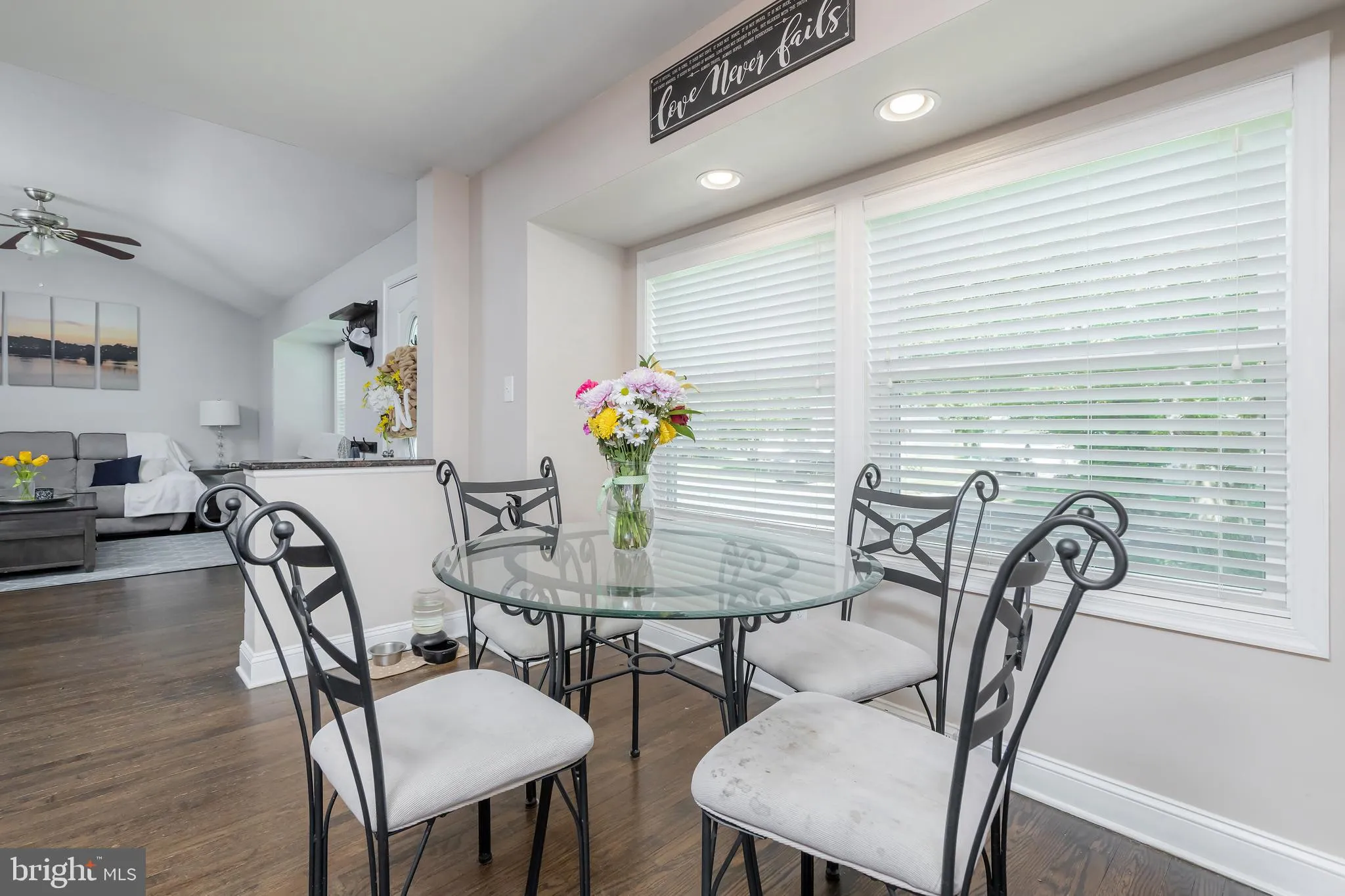 West Deptford, New Jersey 08096, United States, 4 Bedrooms Bedrooms, ,2 BathroomsBathrooms,Residential,Active,136257