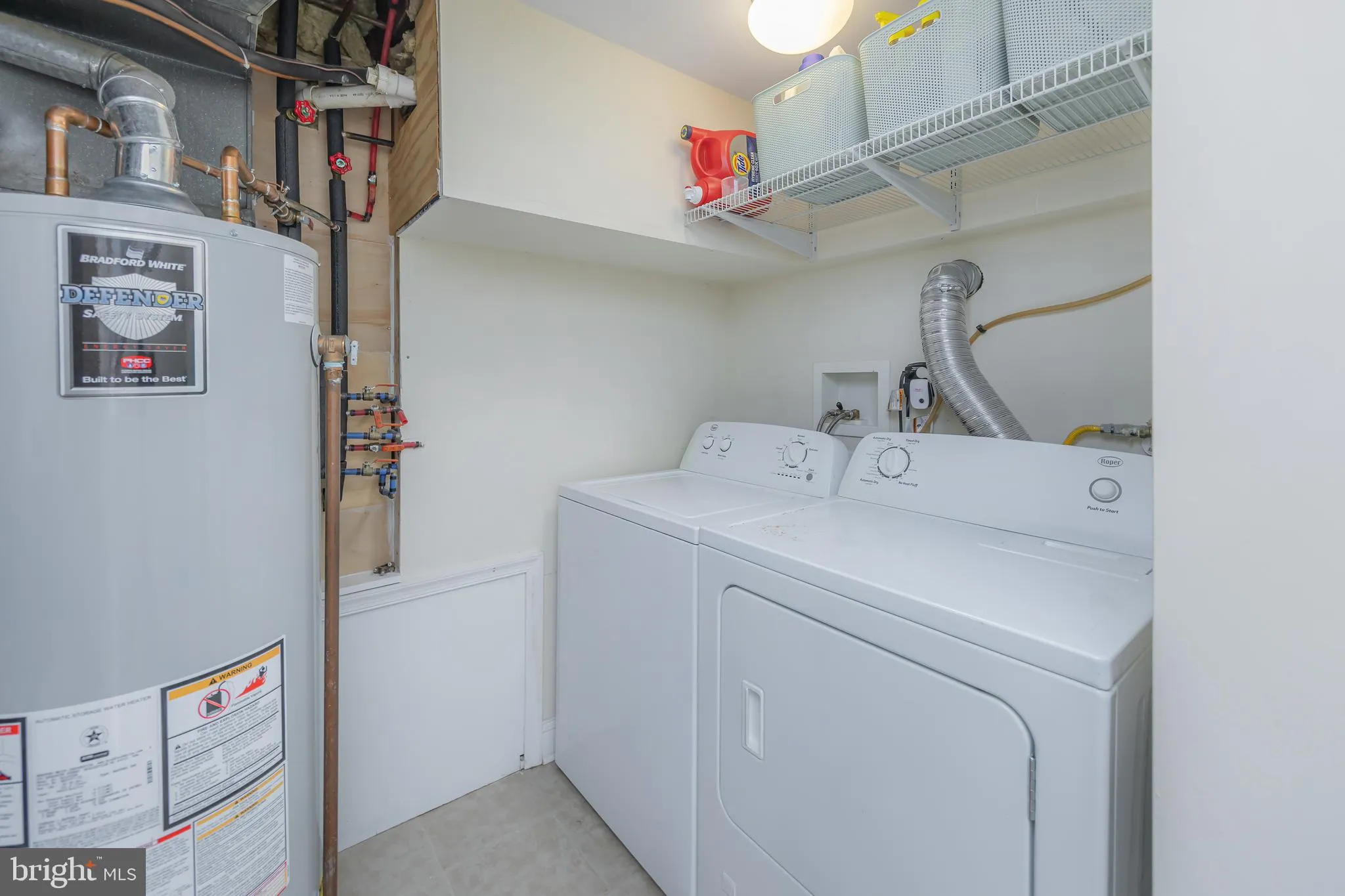 West Deptford, New Jersey 08096, United States, 4 Bedrooms Bedrooms, ,2 BathroomsBathrooms,Residential,Active,136257