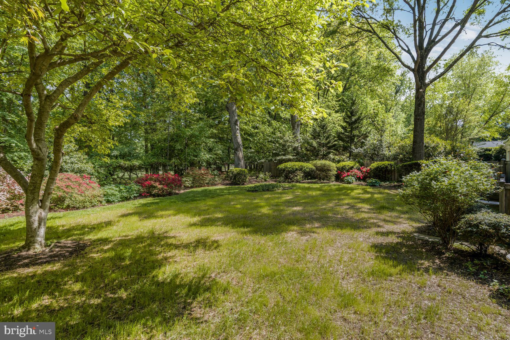 BURNING TREE ESTATES - Residential