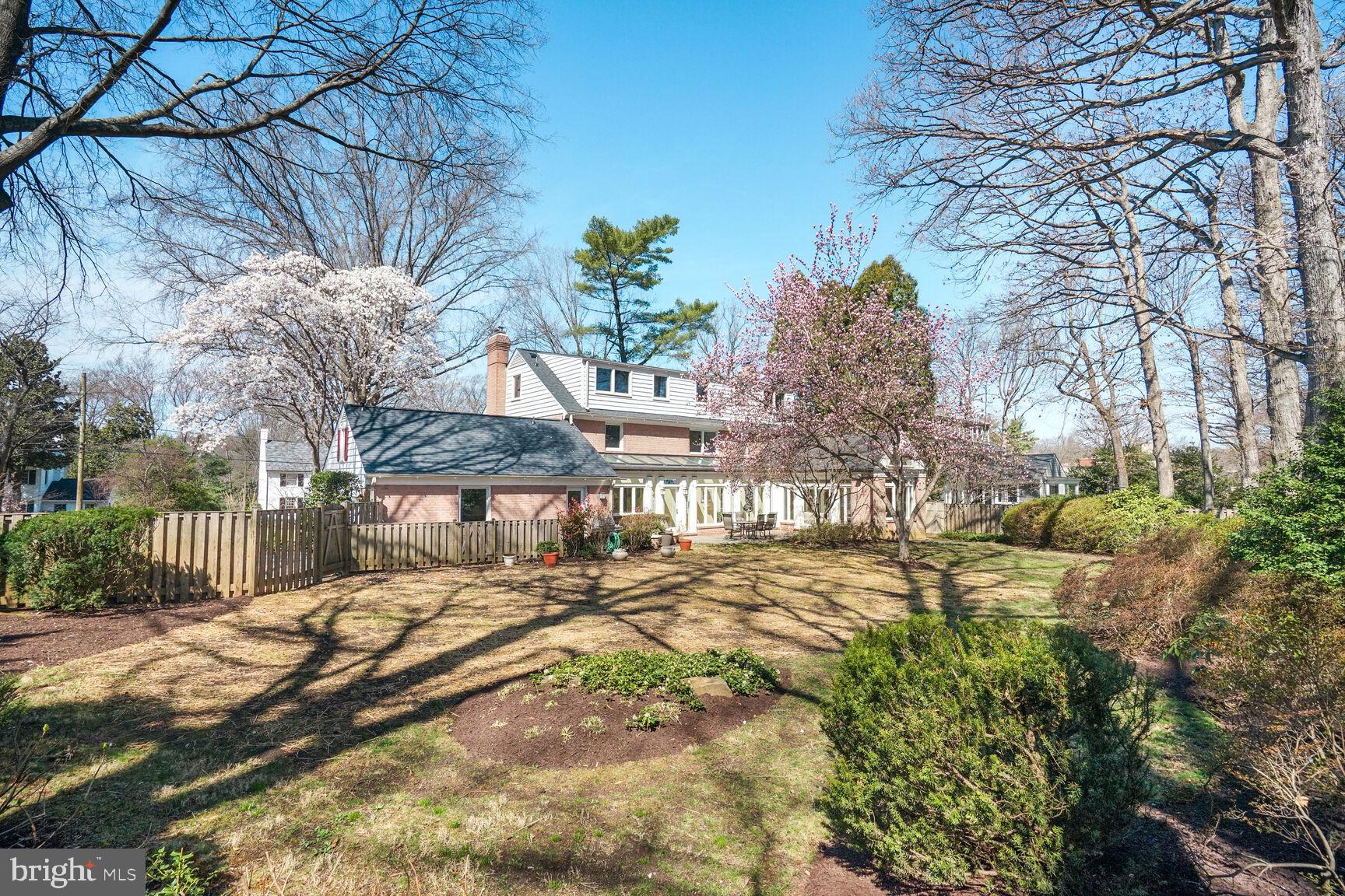 BURNING TREE ESTATES - Residential