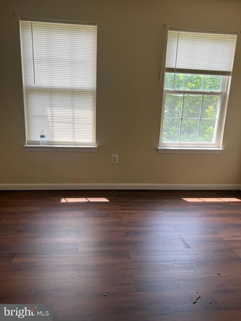 ST CHARLES SUB - SHEFFIELD - Residential Lease