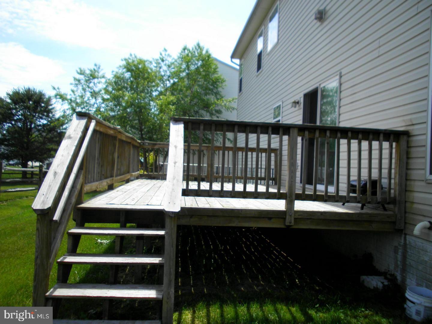 ST CHARLES SUB - SHEFFIELD - Residential Lease