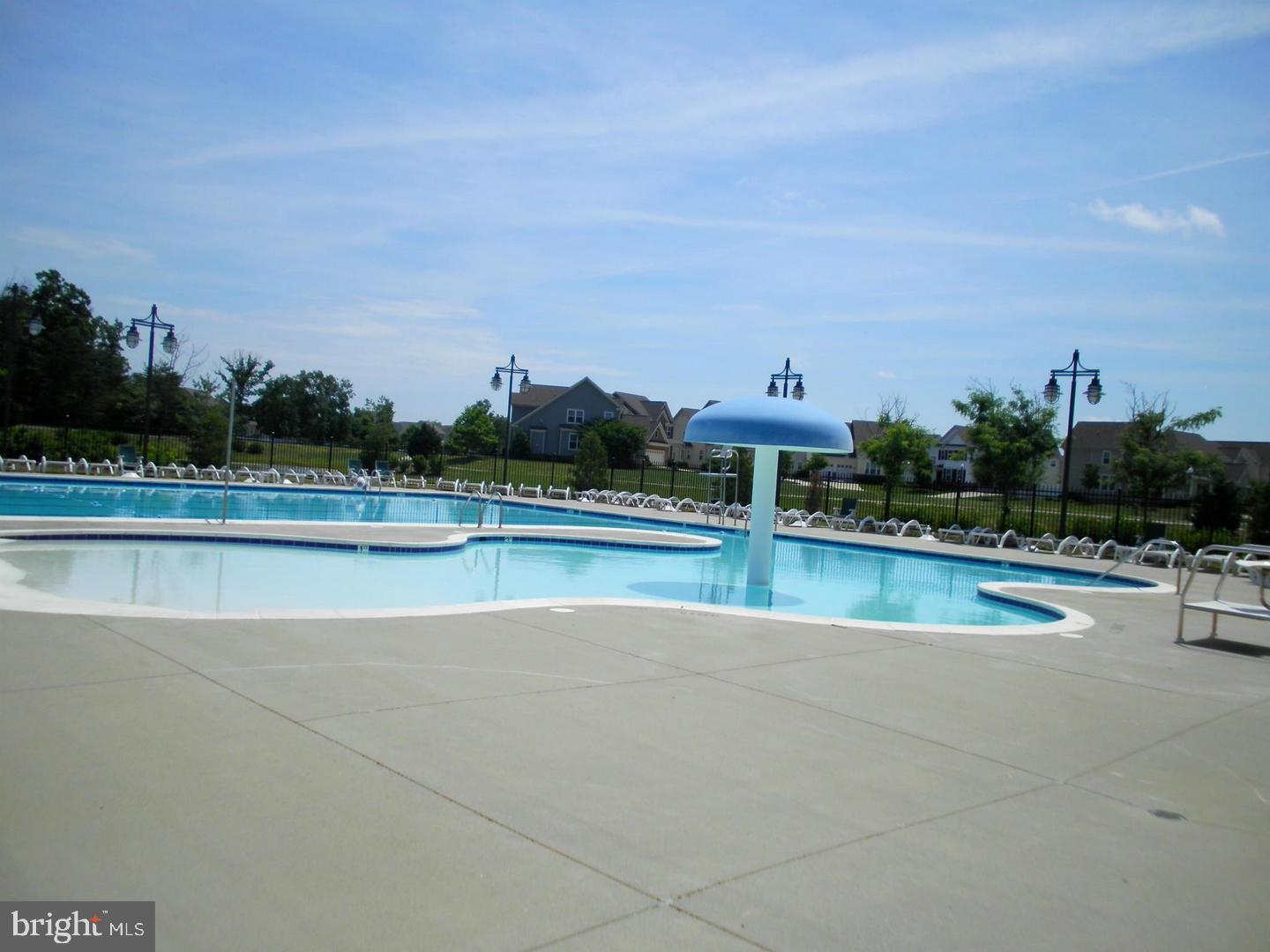 ST CHARLES SUB - SHEFFIELD - Residential Lease