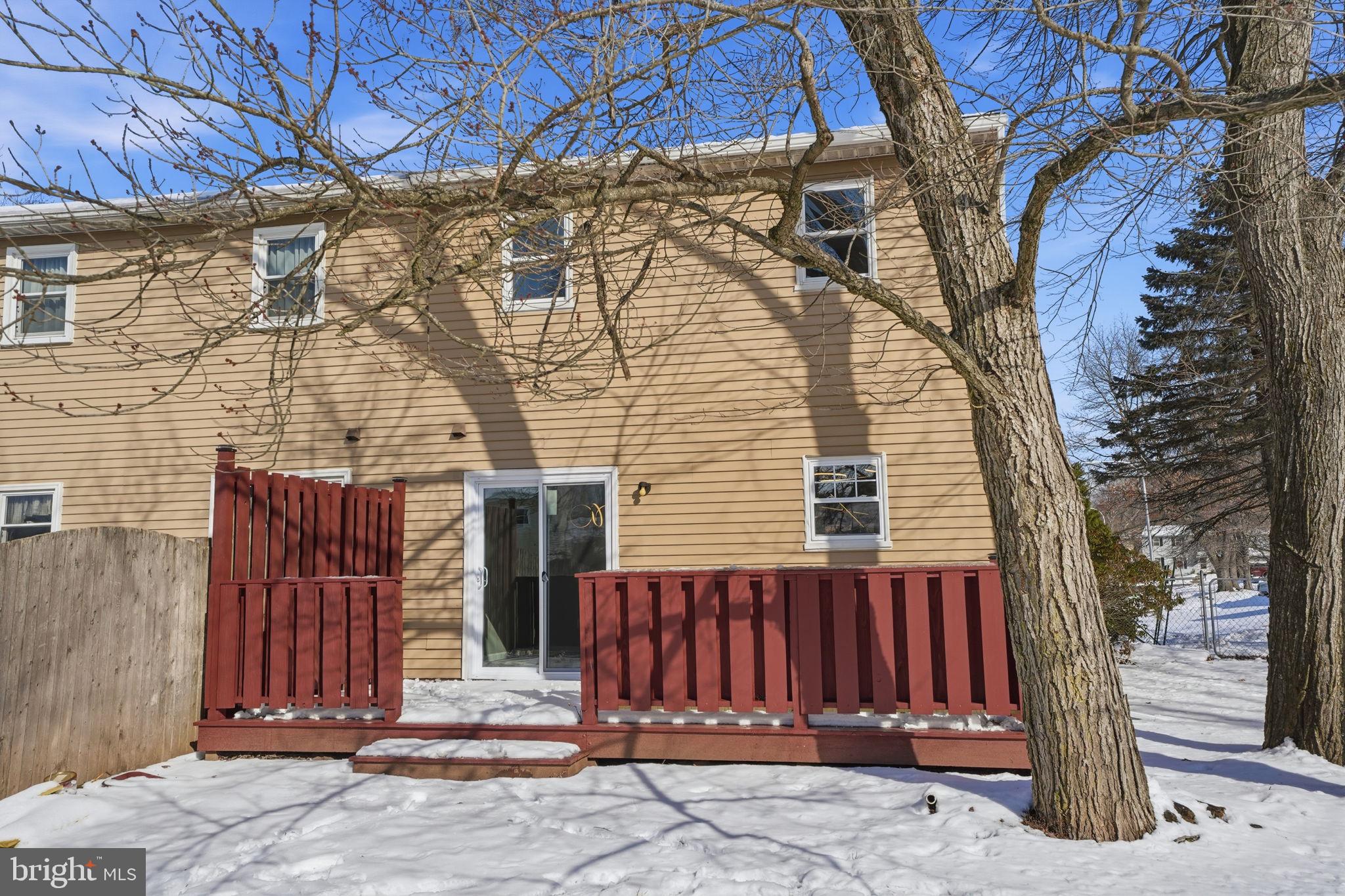 PENNRIDGE CROSSING - Residential